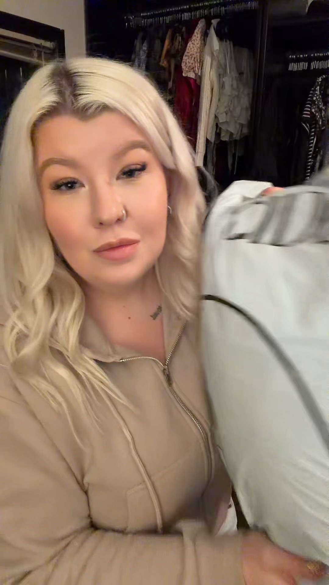 Valentines try-on haul 💘

#LTKcanada #LTKmidsize #LTKwinter