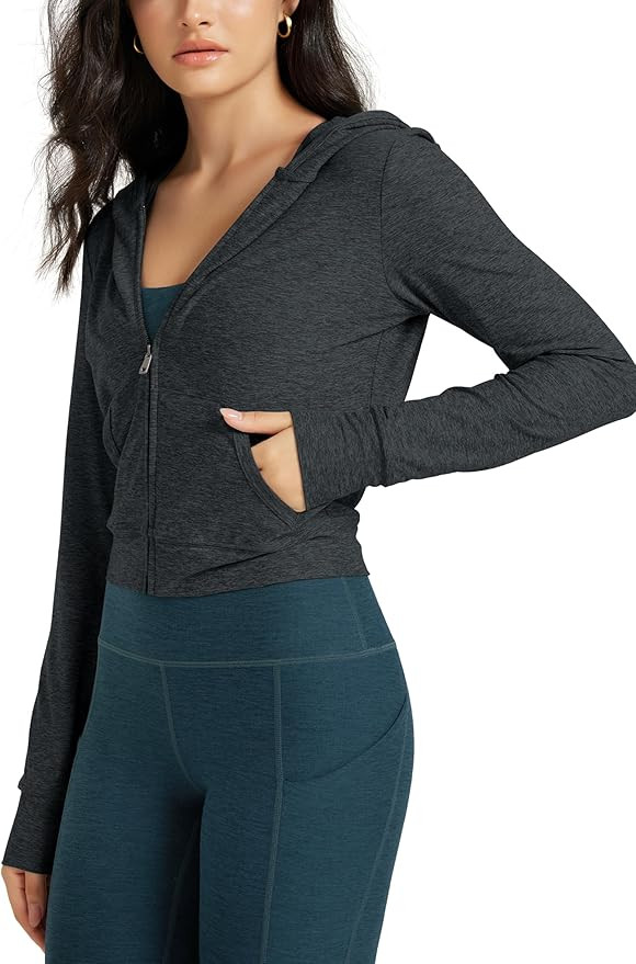 ODODOS Women's Full-Zip Cropped Hoodie – Stratum Tech Ultra Soft UPF 50+ Hooded Jacket with Poc... | Amazon (US)
