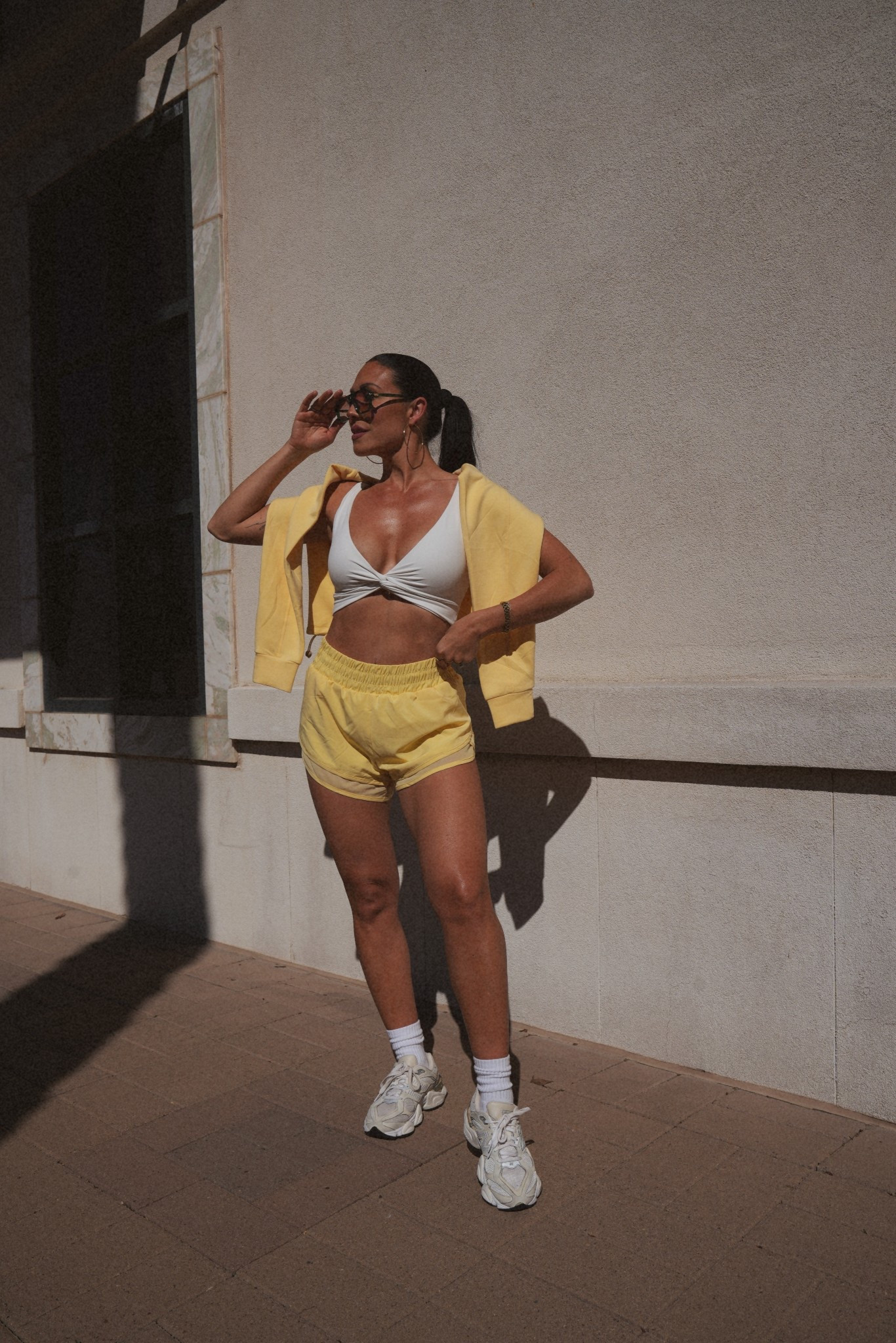 Linking this full active outfit! Wearing size small in all pieces 

Yellow active 
Running shorts 
New balance sneakers 


#LTKdayinmylife #LTKfitnessgoals
