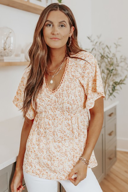 V-Neck Smocked Peach Floral Empire Top | Magnolia Boutique