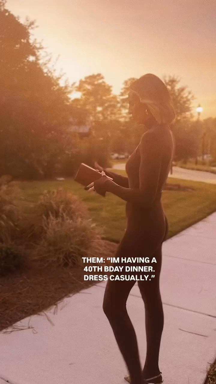 Wearing a small in the leotard, but probably should’ve gotten an xs. Run slightly on the larger side. Has some stretch to it. It’s not stretchy like leggings, but it’s still stretchy.

#LTKStyleTip #LTKVideo #LTKParties