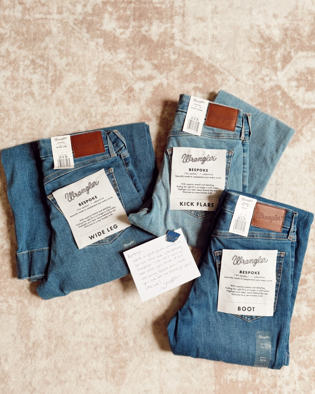 @Wrangler denim jeans 🧵 I get a 24 or a 25 in their denim! 💙

#LTKdayinmylife #LTKU #LTKmomlife