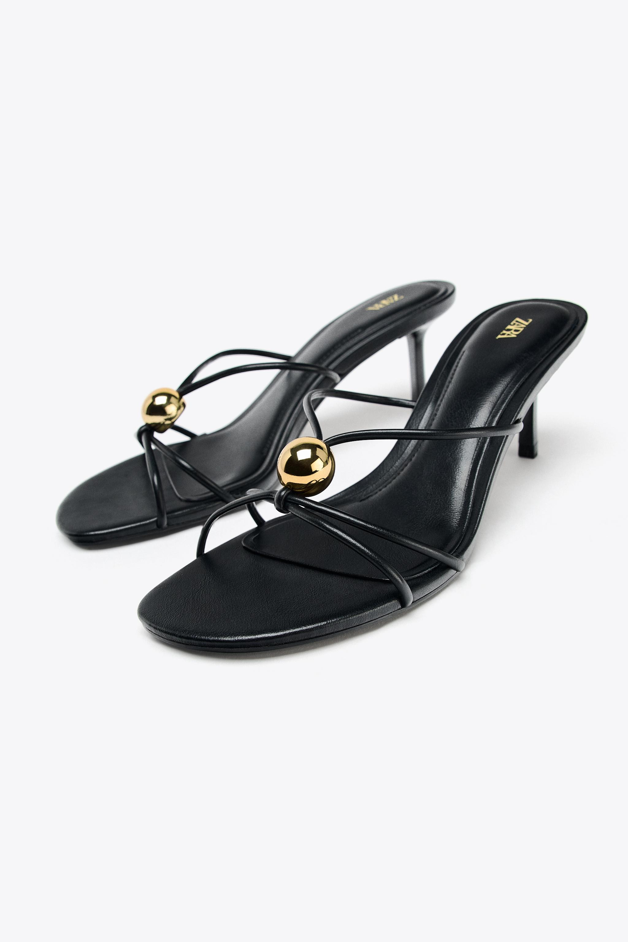 SANDALS WITH METALLIC DETAIL | Zara US