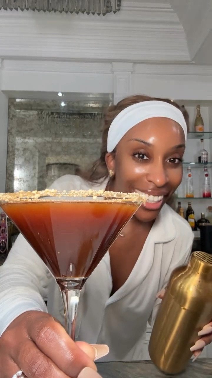 Make a late night espresso martini with me (and Denis) ☕️ 

#LTKHome