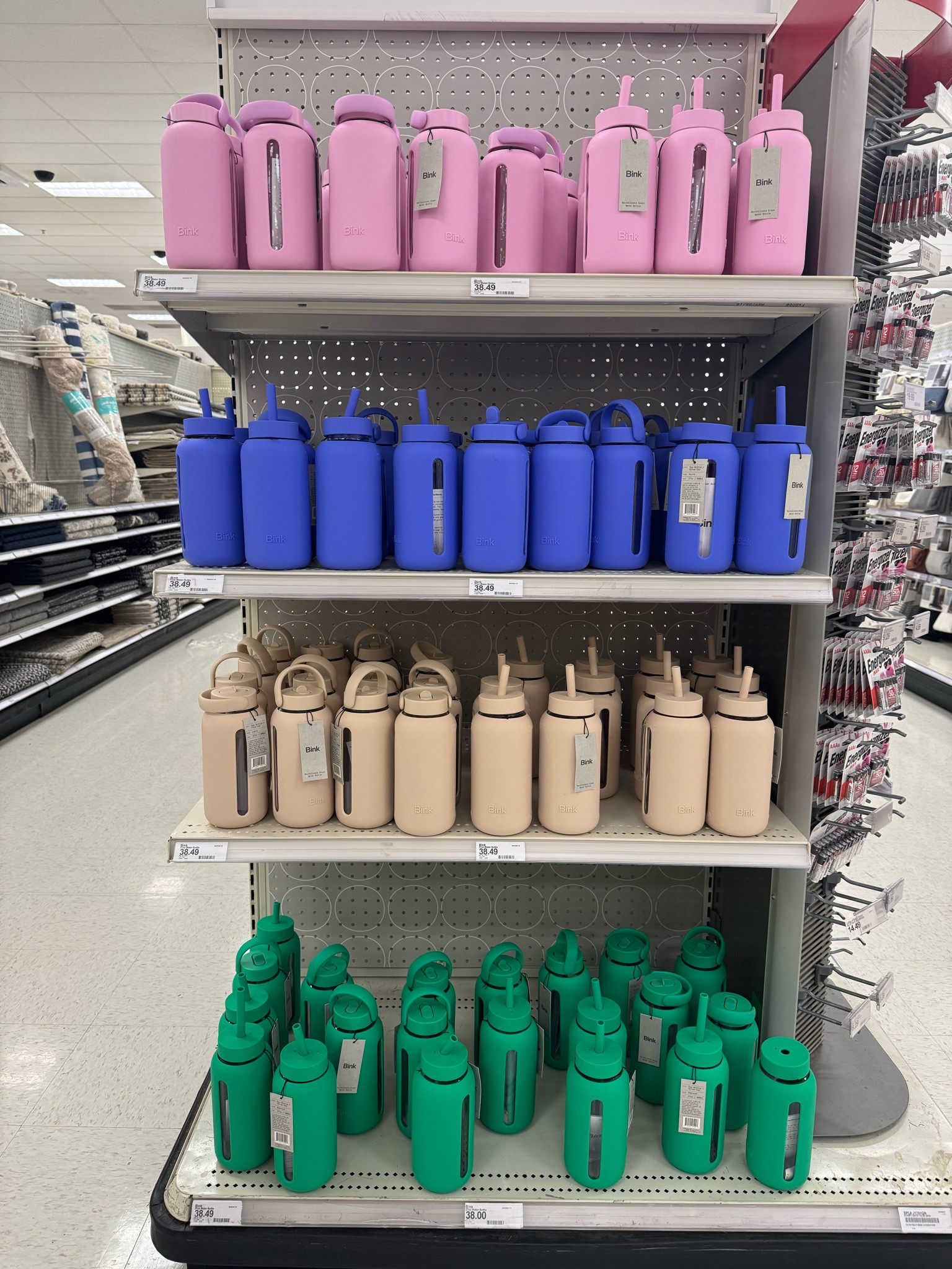 My family’s favorite water bottle is currently on sale at Target! We all have one and love it! It is so easy to wash. Originally $40 and on sale for $25! 

#LTKSaleAlert #LTKActive