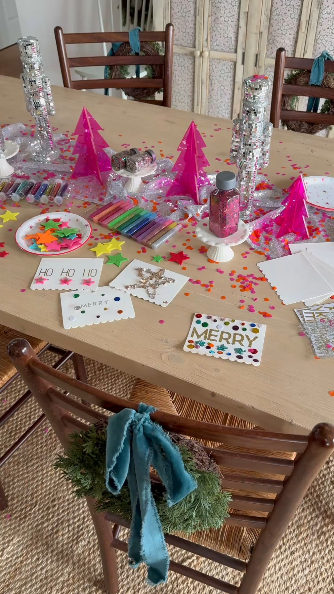 Kids Christmas party idea - card making!

Christmas party
Party ideas 

#LTKHoliday #LTKParties #LTKGiftGuide