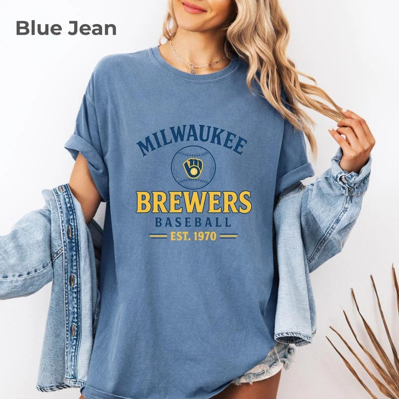 Retro Milwaukee Baseball Shirt, Brewer Shirt, Baseball Milwaukee T-shirt, Milwaukee Fan Gift | Walmart (US)