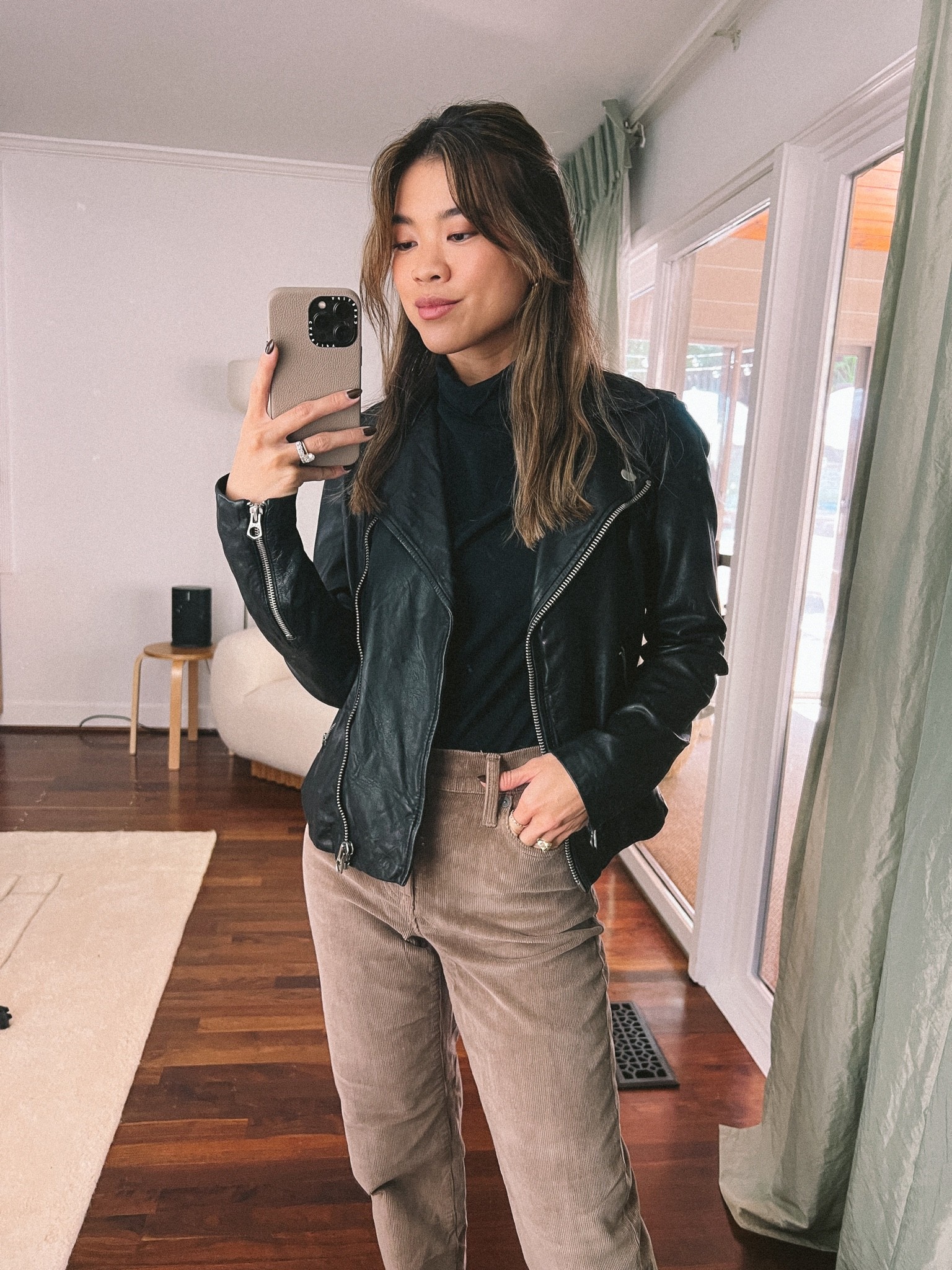 Madewell fall moto jacket and corduroy pants.

Jacket - XXS/XS
Pants - 00/0 

#fallfashion
#fallstyle
#falloutfits
#petitefashion
#jacket
#top
#corduroy
#pants 
#seasonalfashion 
#handbag 
#booties 

#LTKstyletip #LTKworkwear #LTKSeasonal