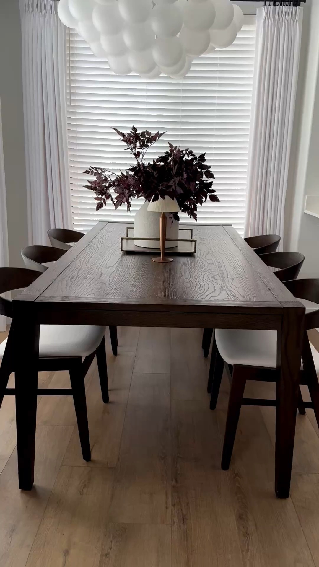 Fall refresh for the dining table!🍂 use my code ET10 to save on the little lamps!

#LTKHome
