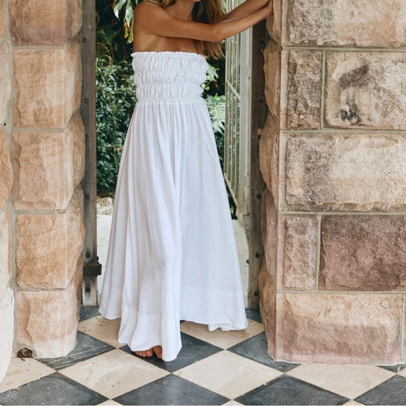 VRG GRL ELIANA MAXI DRESS WHITE | Poshmark