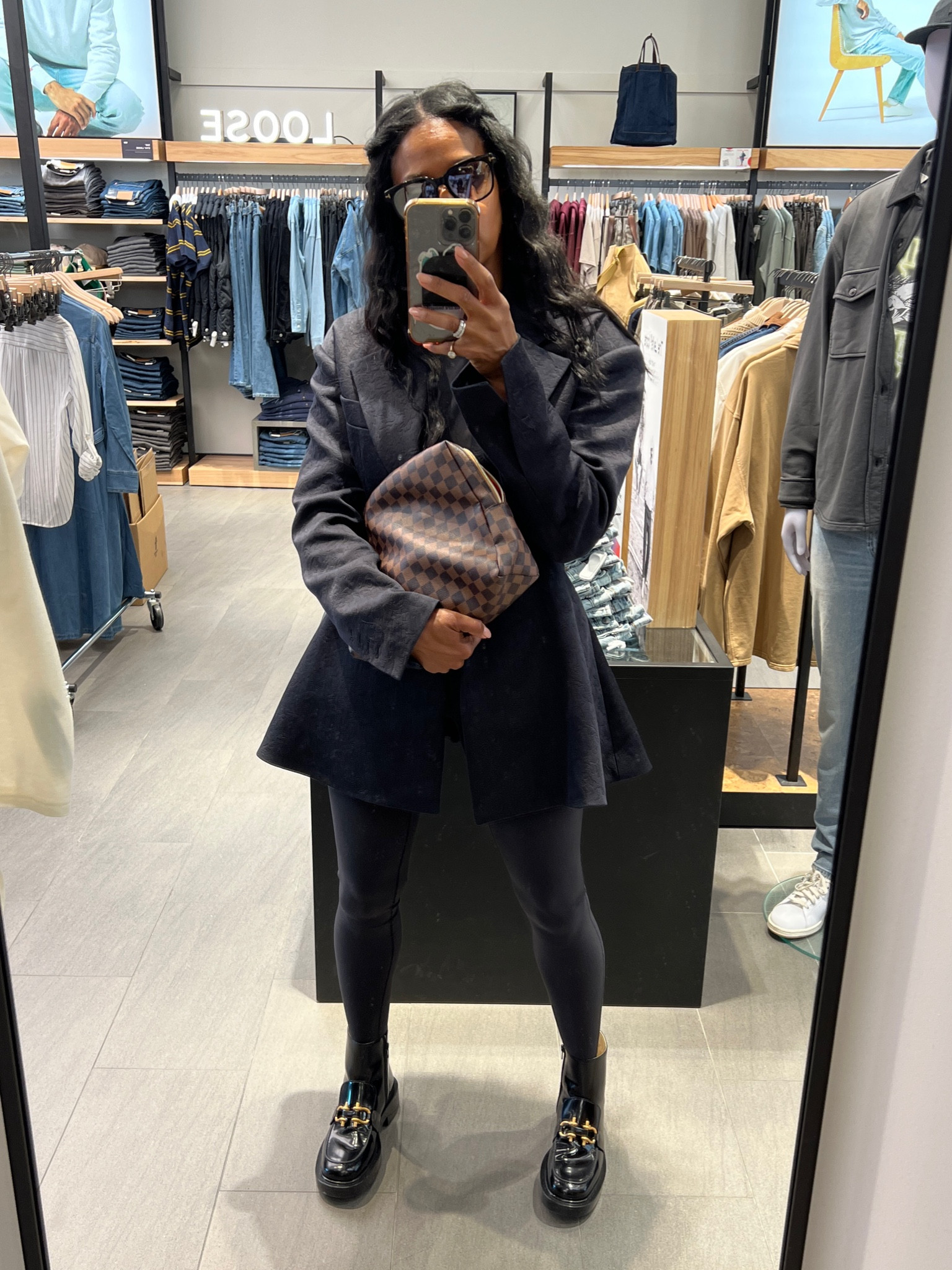 Fall boots and things. 


#boots #fallfashion #fallbags

#LTKShoeCrush #LTKStyleTip #LTKOver40