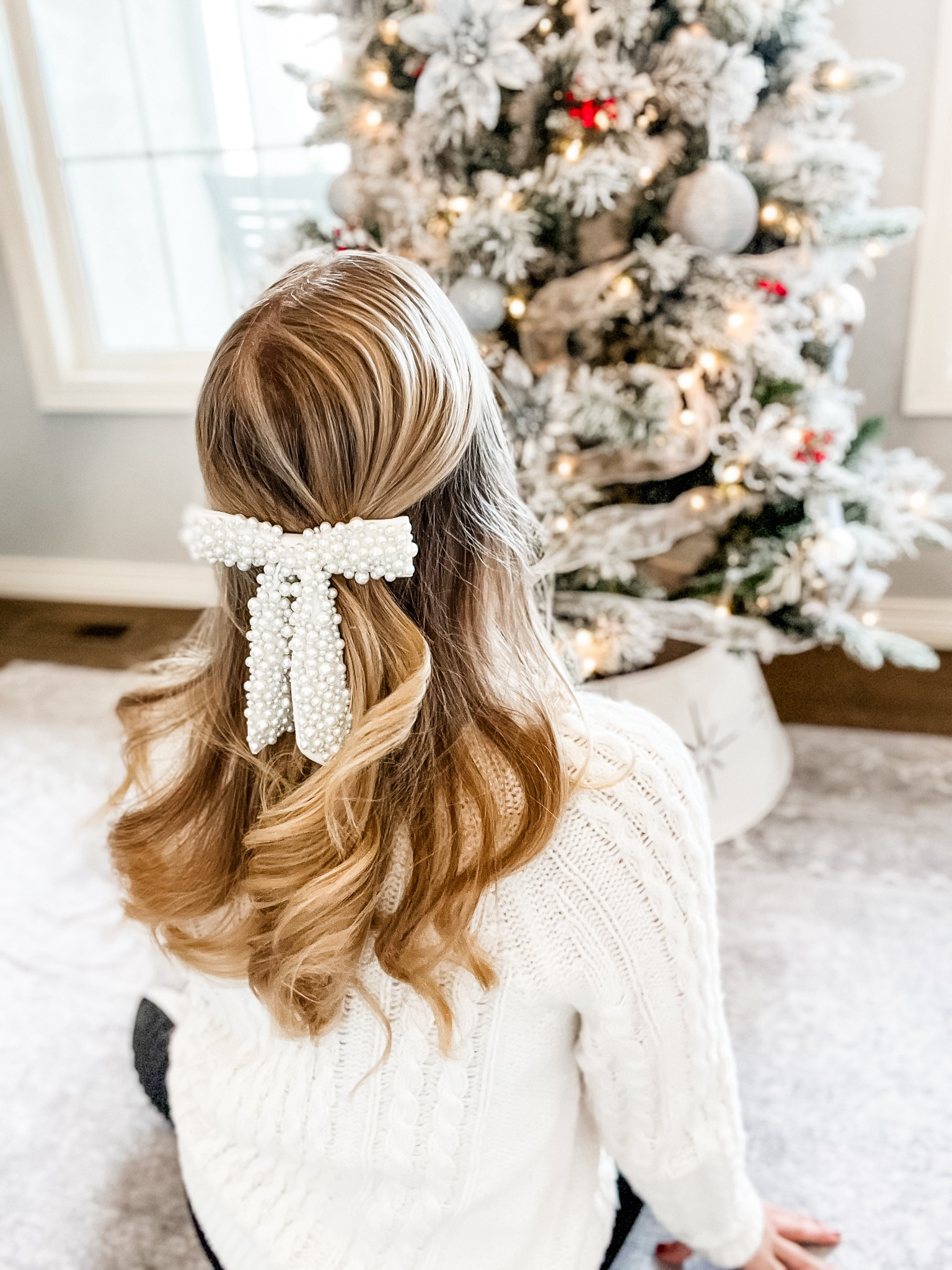 Great options to this sold out pearl barrette. Hair bow. Hair accessories. Holiday party. Holiday outfit. Barrette. Winter outfit. 

#LTKHoliday