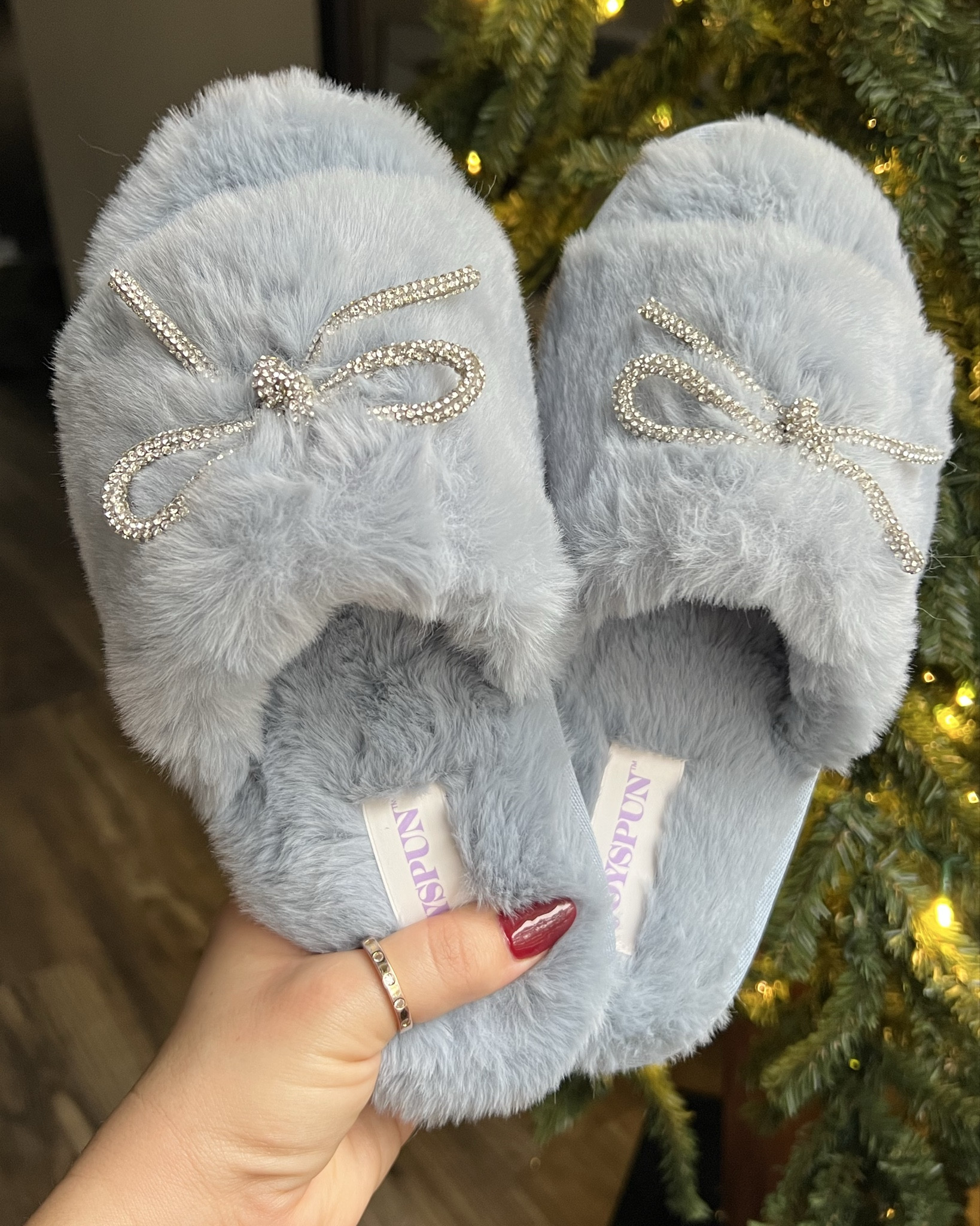 Winter baby blue slippers from WALMART 💎🎀❄️