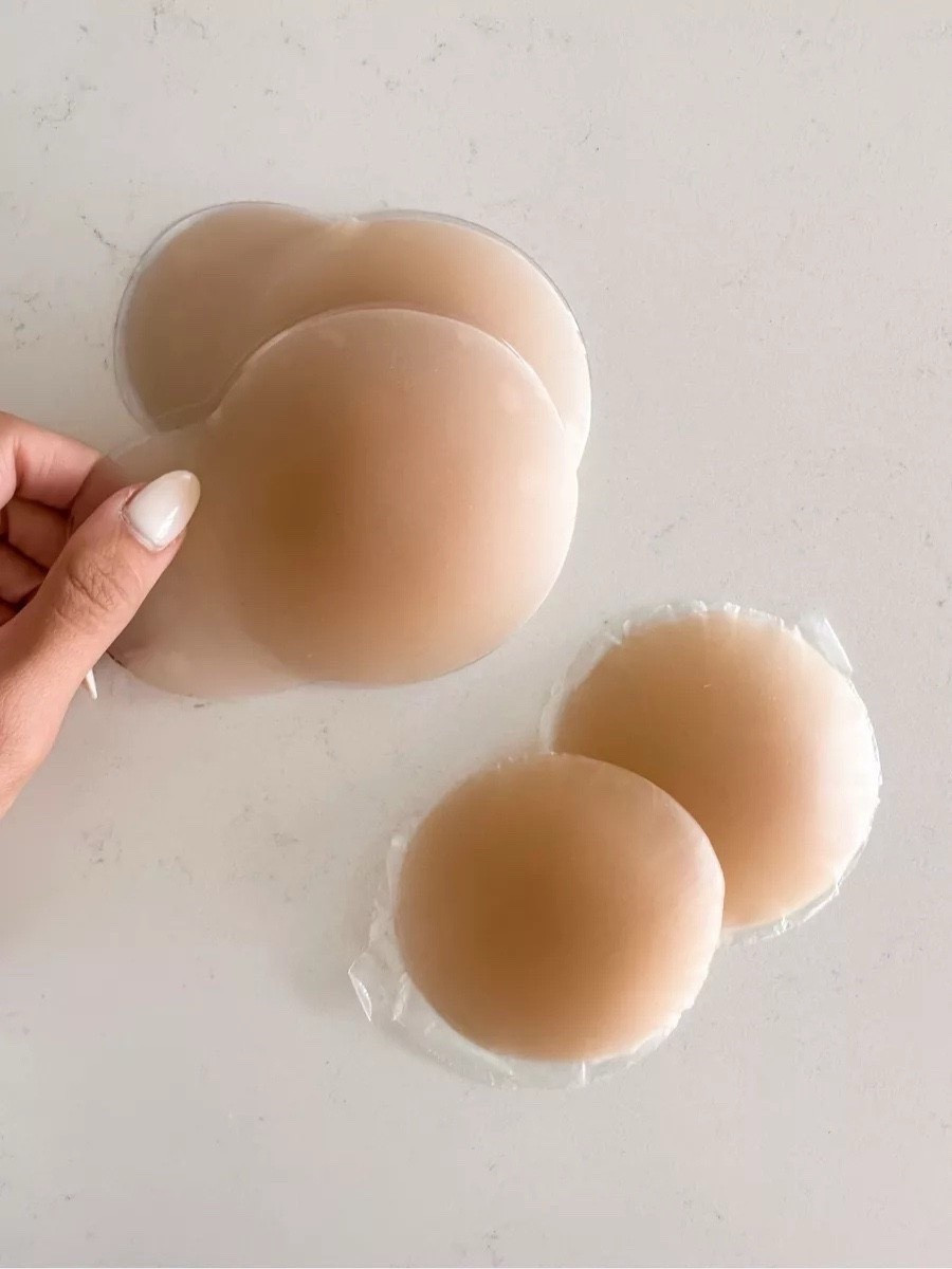 Amazon SALE!! These Nippies are 30% OFF! They’re the best covers - I wear them anytime I can’t wear a bra and I’ve even swam in mine and they stick through it 👏🏽

Amazon sale
Amazon prime 
Nippes

#LTKSaleAlert