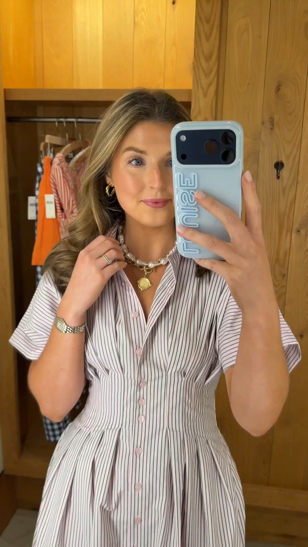 Perfect workwear or church dress! Wearing an XS. Code LOUISE20 for 20% off $100+ valid through 6/28