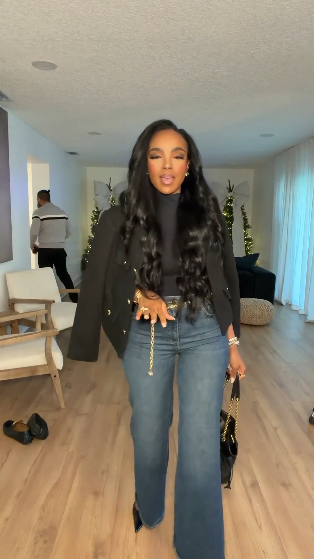 ✨ Chic cape moment — a polished high-low mix with the @Amazon blazer layered over classic @Express jeans and styled with a luxe YSL bag. Sleek, effortless, and perfect for leveling up your everyday looks.

Perfect for casual outings, elevated errands, and chic day-to-night style.

📏 Sizing: Small
Height — 5’4” | 138 lbs | Bust — 34D | Waist — 27” | Hips — 40” | Jeans/Pants — 27 Long

Everything linked below for easy shopping✨

polished outfits, elevated basics, fall layering, chic neutral outfits, Amazon fashion favorites, Express denim looks

Follow me on Instagram and YouTube @kirasfashionfinds

#LTKgrwm #LTKootd #LTKPetite