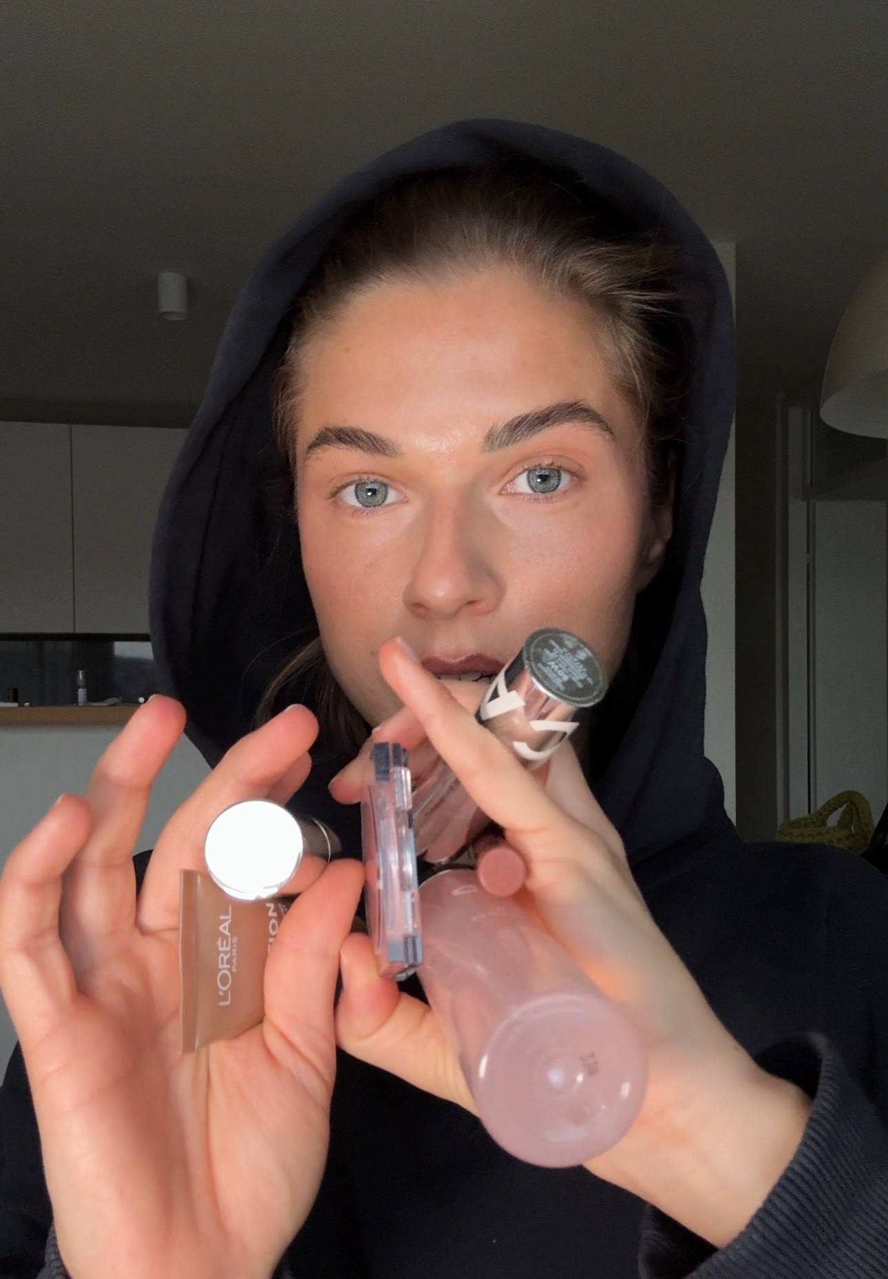 Die Produkte gehören zu meinem No Make-Up Make-Up Look ! 

#LTKdeutschland #LTKeurope #LTKbeauty