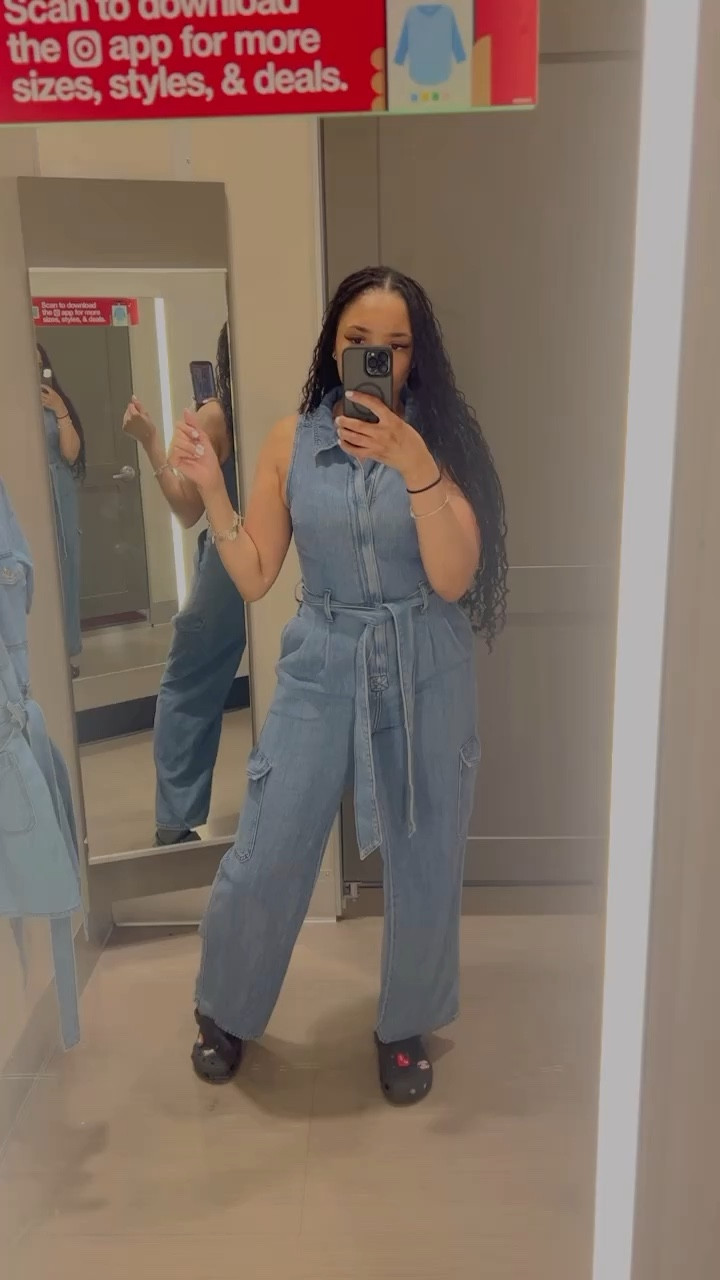 Denim lovers
Another Target Fashion Find!


#LTKSeasonal #LTKsalealert #LTKfindsunder50