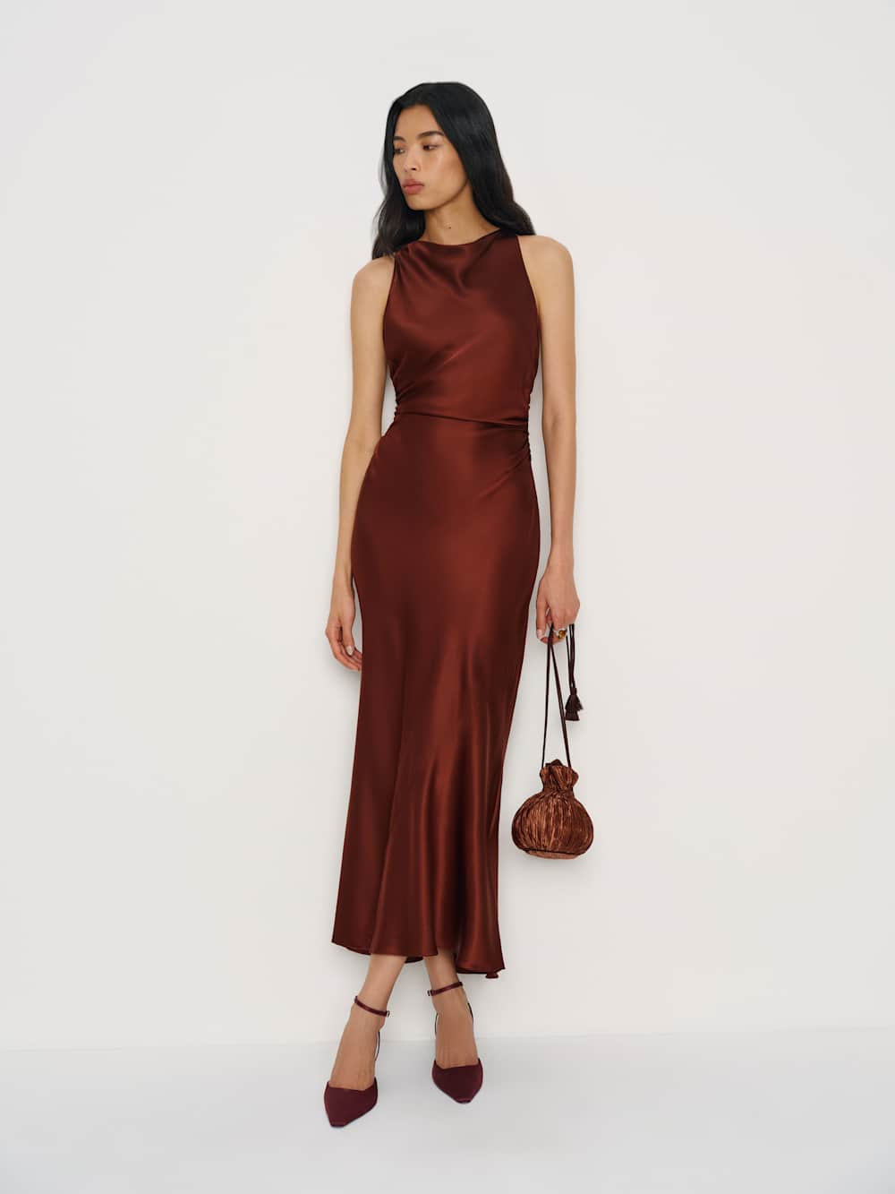Aphrodite Pleated Pouch | Reformation (Global)