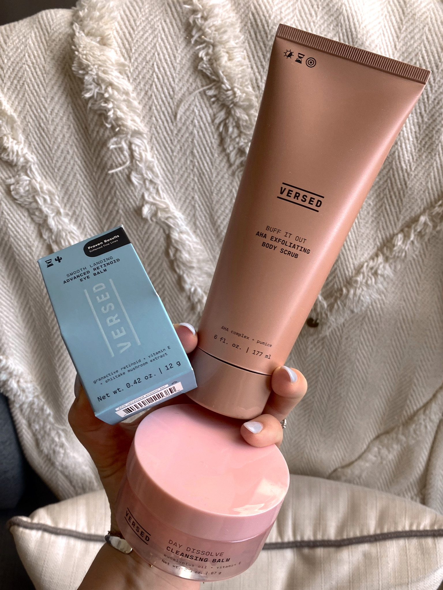 My recent versed favorites! Versed makes amazing skincare affordable and almost everything is under $20! I am trying out the sugar scrub, makeup remover, and eye balm! Use code KYLEELAUREN for 10% off!

#LTKSeasonal #LTKunder50 #LTKbeauty