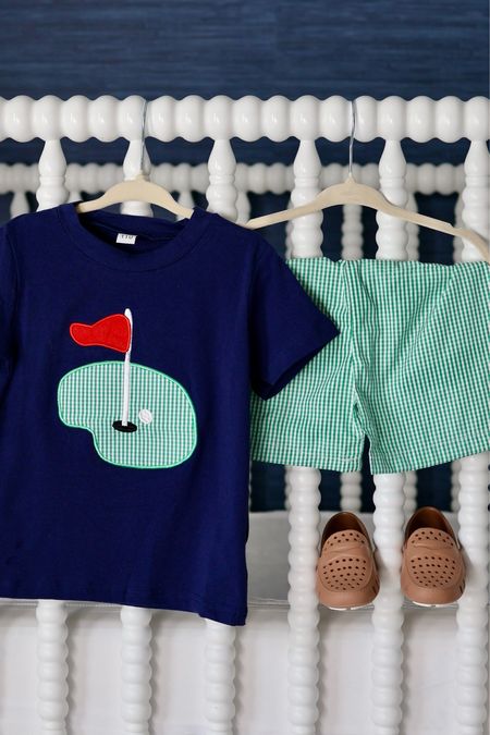 True to size fit! There is stretch, fabric is mostly cotton with a touch of spandex. 

Toddler boy outfit, golf, baby boy outfit, classic kids, southern kids, preppy.

#LTKBaby #LTKFindsUnder50 #LTKKids