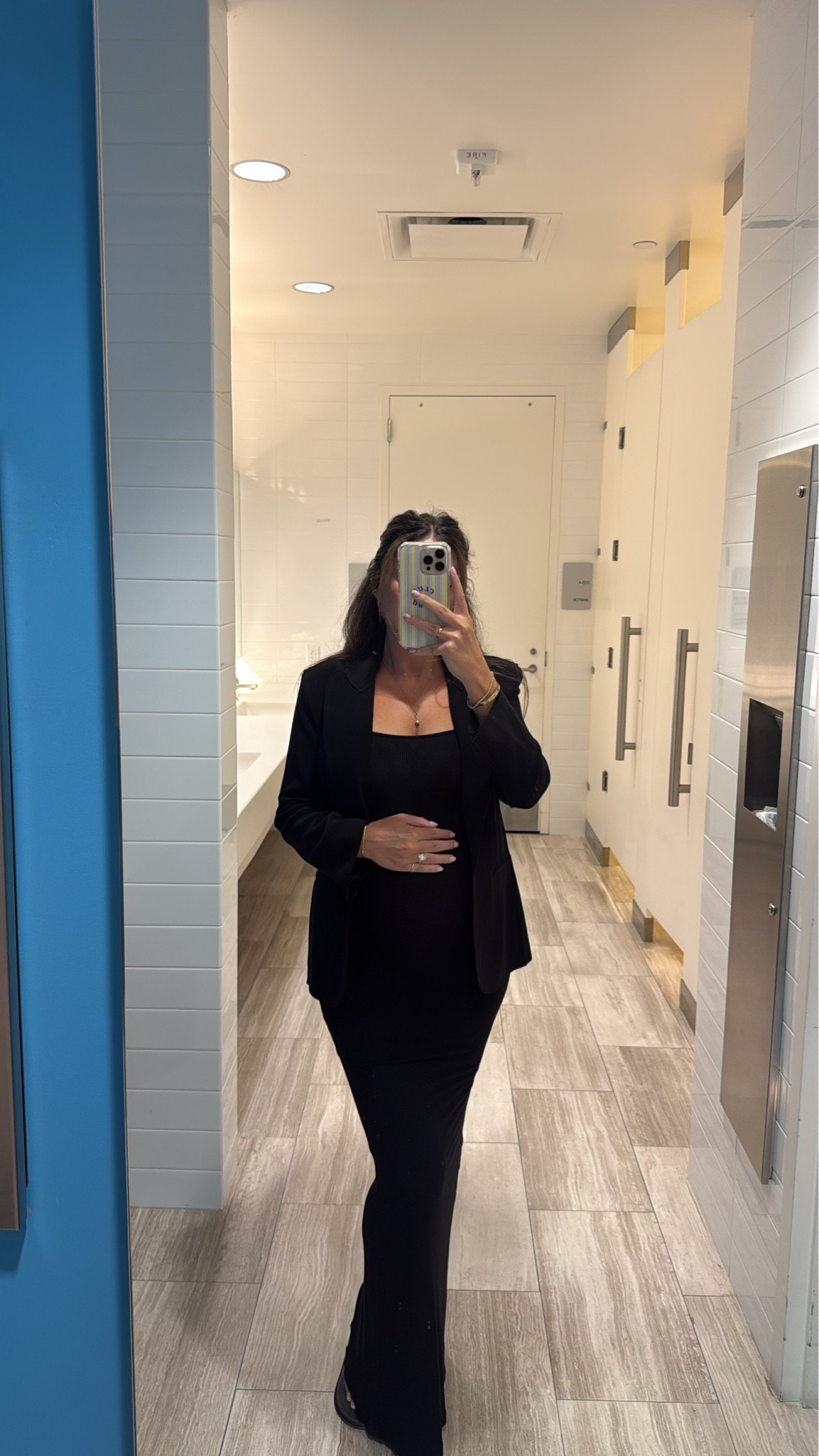 Dress in Small in Onyx

#LTKBump #LTKWorkwear