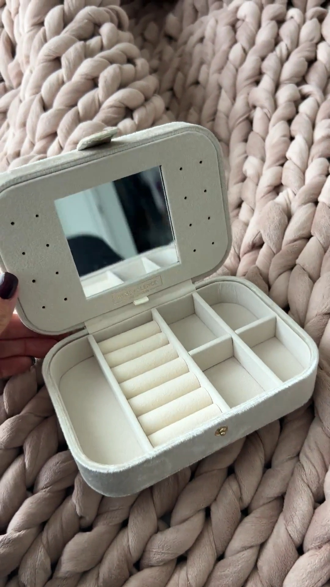 For the travel girlies ✈️ — this small travel jewelry case keeps your favorite pieces organized and tangle-free on every trip. Chic, compact, and perfect for tossing in your carry-on. It’s such a great gift idea for anyone who loves to travel in style. 

 

#LTKGiftGuide #LTKFindsUnder50 #LTKTravel