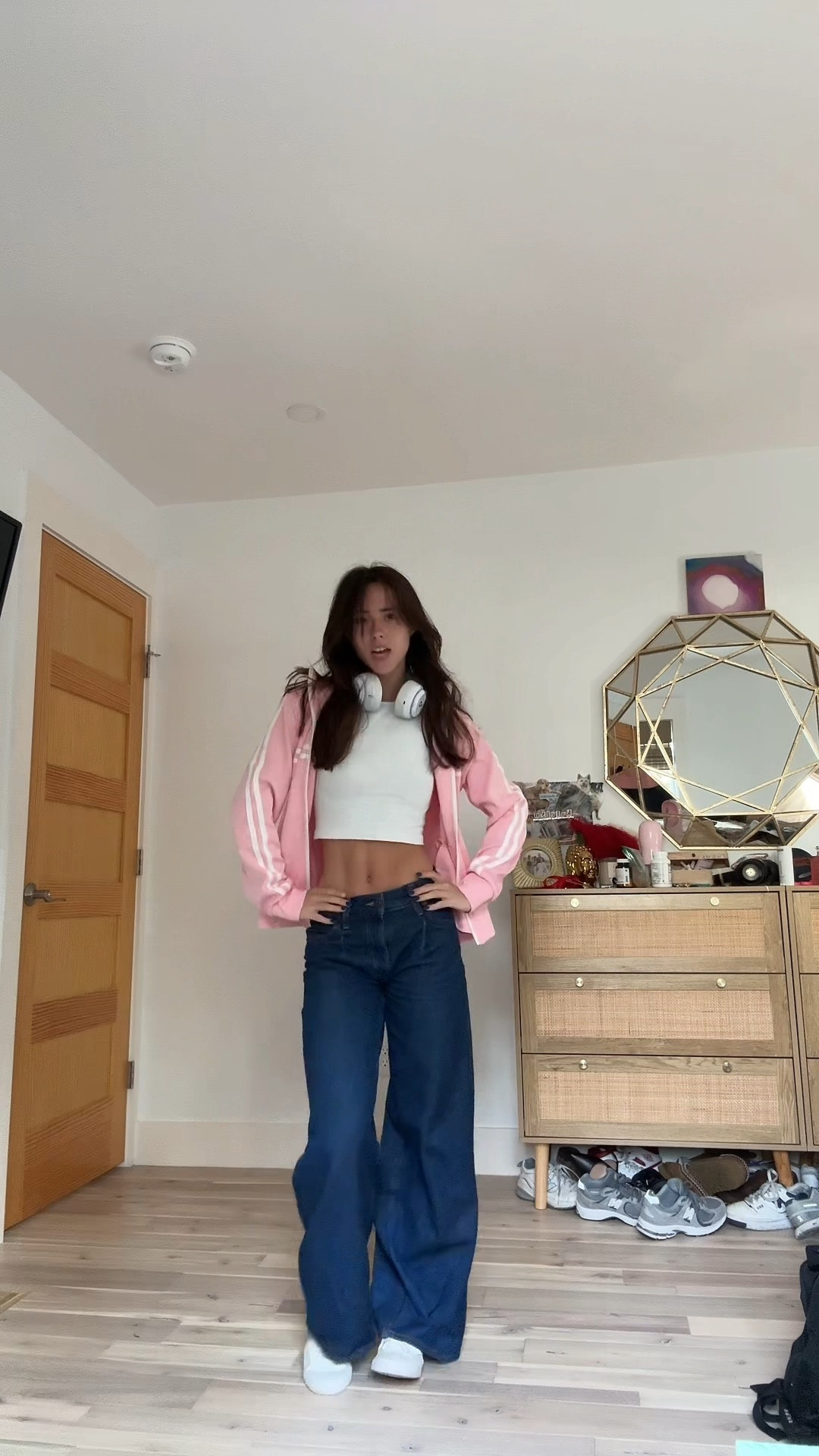 I sized up in the jacket :)

#LTKSeasonal #LTKVideo #LTKfindsunder50