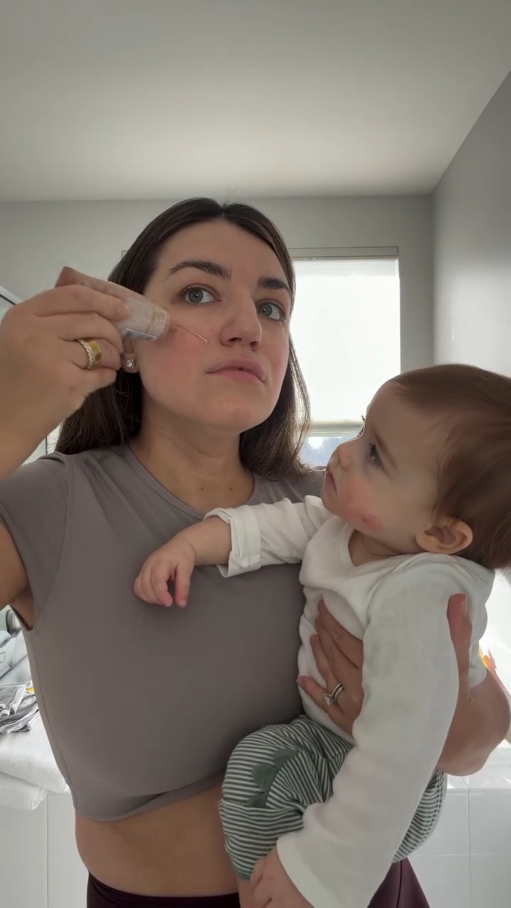 Follow for more realistic mom makeup routines 😂 This is my go to “no foundation” routine!
@anastasiabeverlyhills brow freeze
@lorealparis lumi glotion 902
@armanibeauty luminous silk concealer 
@patrickta blush shade she’s seductive 
@wonderskin lip stain shade hush
@tartecosmetics juicy lips shade primrose 
.
Mom makeup routine, quick makeup tutorials, motherhood, makeup tutorials

#LTKBeauty #LTKgrwm #LTKmomlife