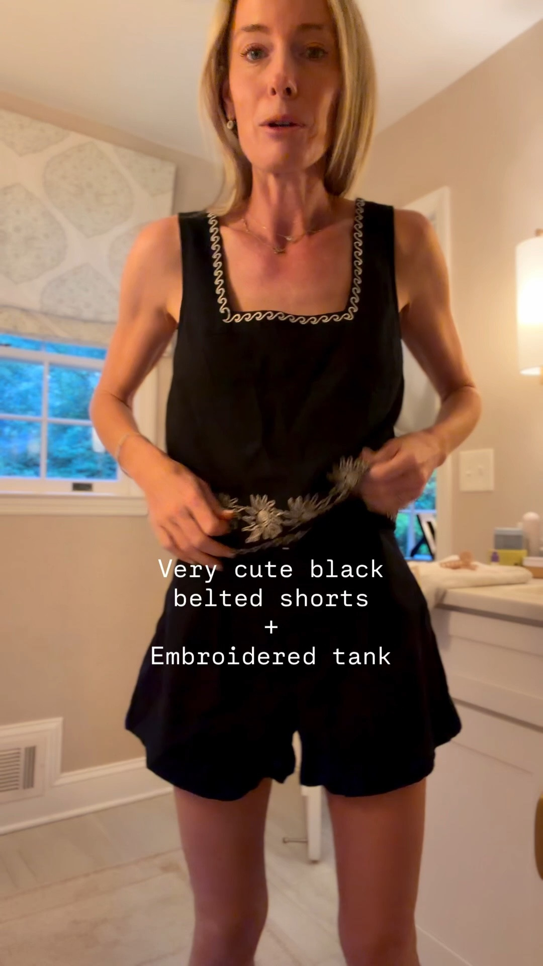 2 shorts / small tank!
