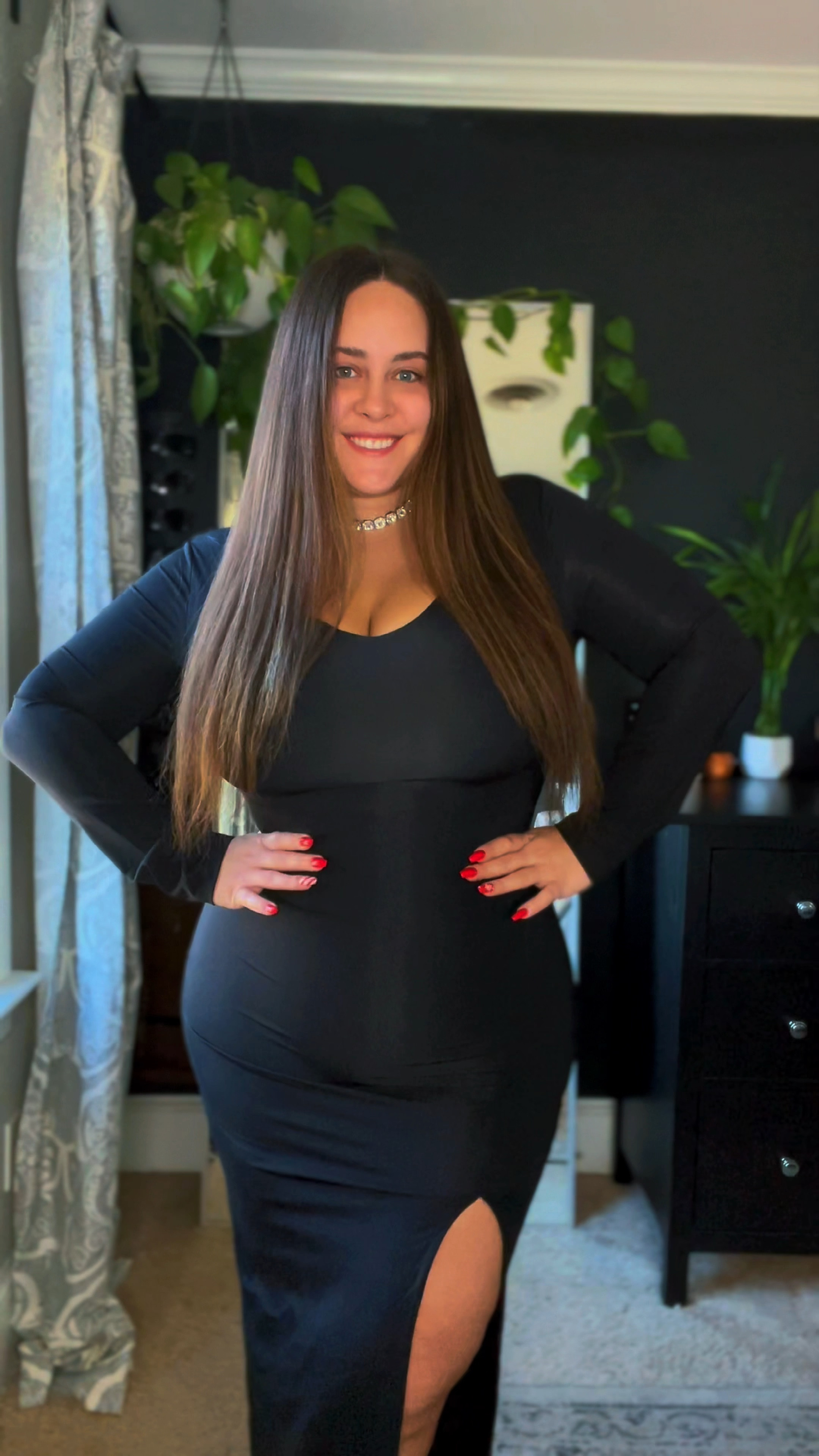 Built in shapewear and bra

Size 14-16 wearing an XXL 

#LTKfindsunder100 #LTKmidsize #LTKstyletip