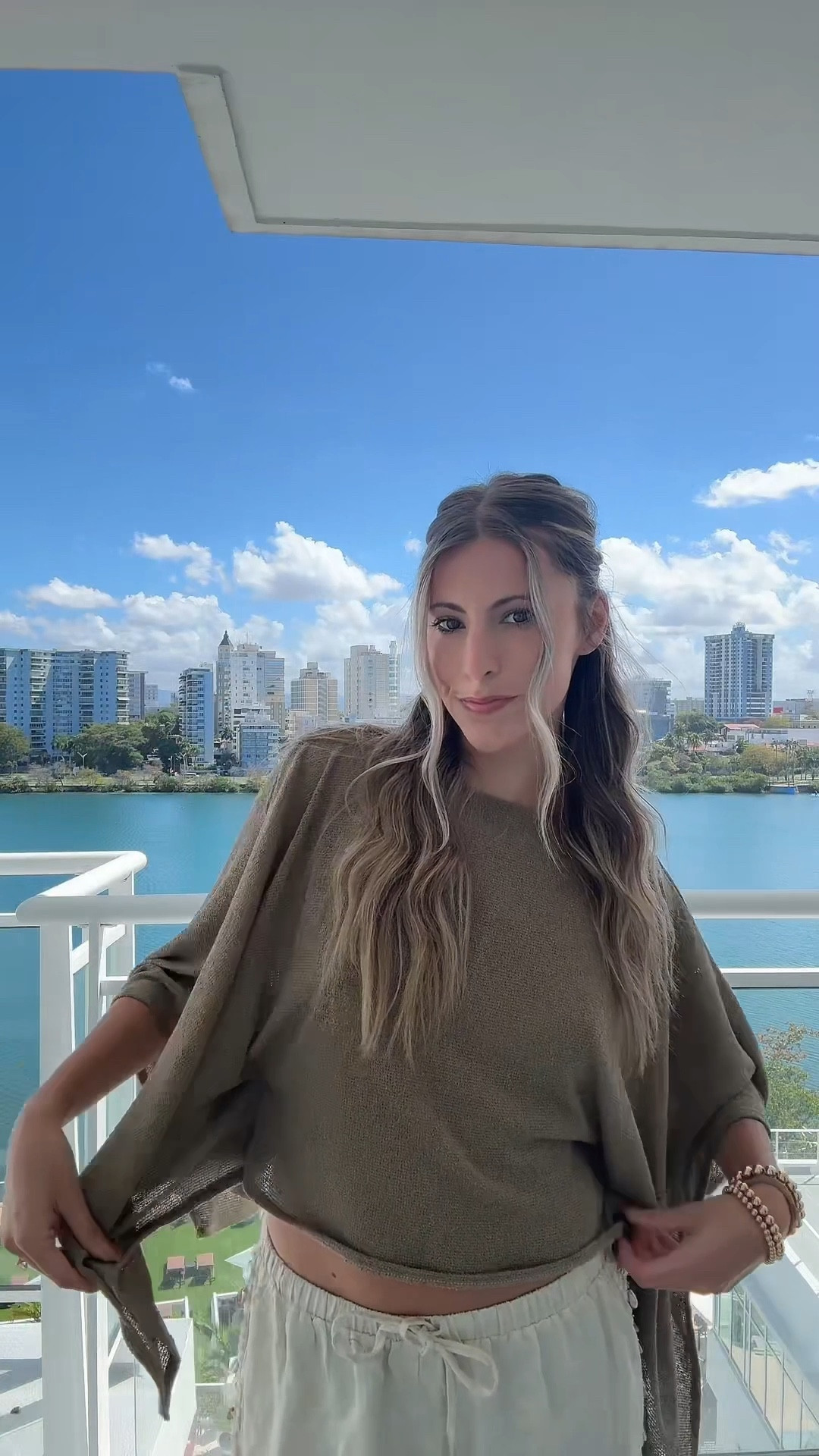 Fit & views 🐚🏝️✨

#LTKSeasonal #LTKootd #LTKTravel