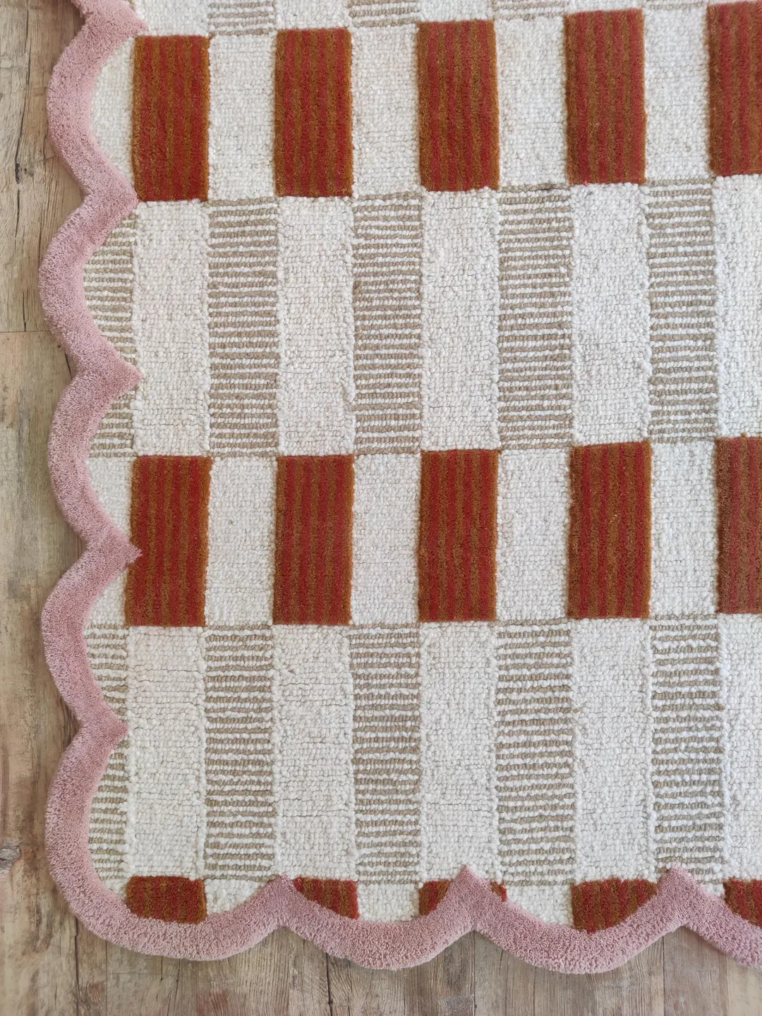 Hand-tufted New Zealand Wool Scalloped Rug: Modern Plaid Checkered Design, New Zealand Woolen Rug... | Etsy (US)