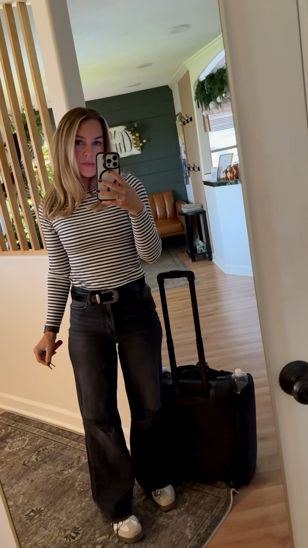 Heading out for a wedding party!
Small in the top
26 in the jeans

#LTKFindsUnder50 #LTKootd #LTKgrwm