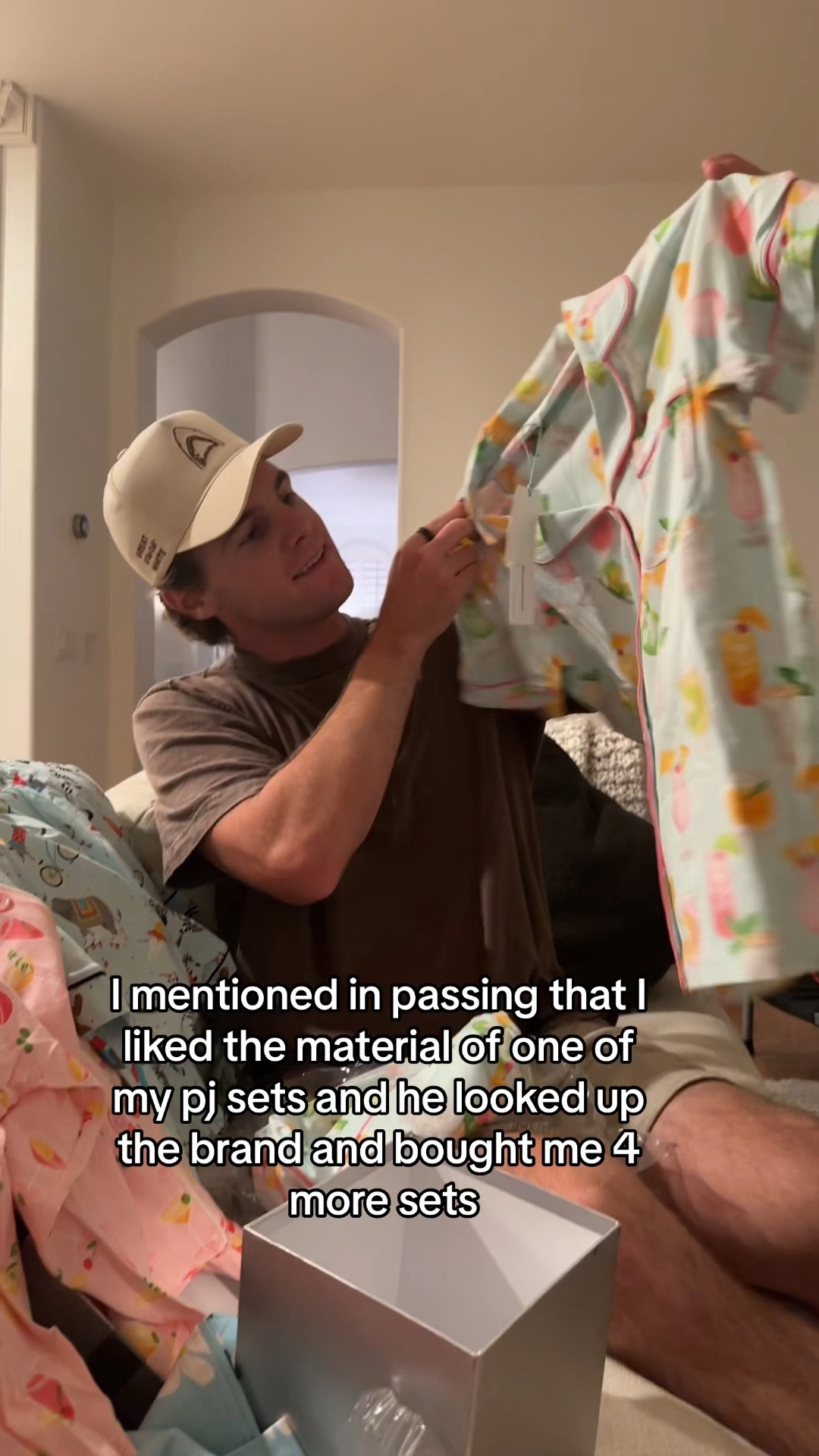 the most comfortable pjs

#LTKFindsUnder100 #LTKGiftGuide #LTKVideo