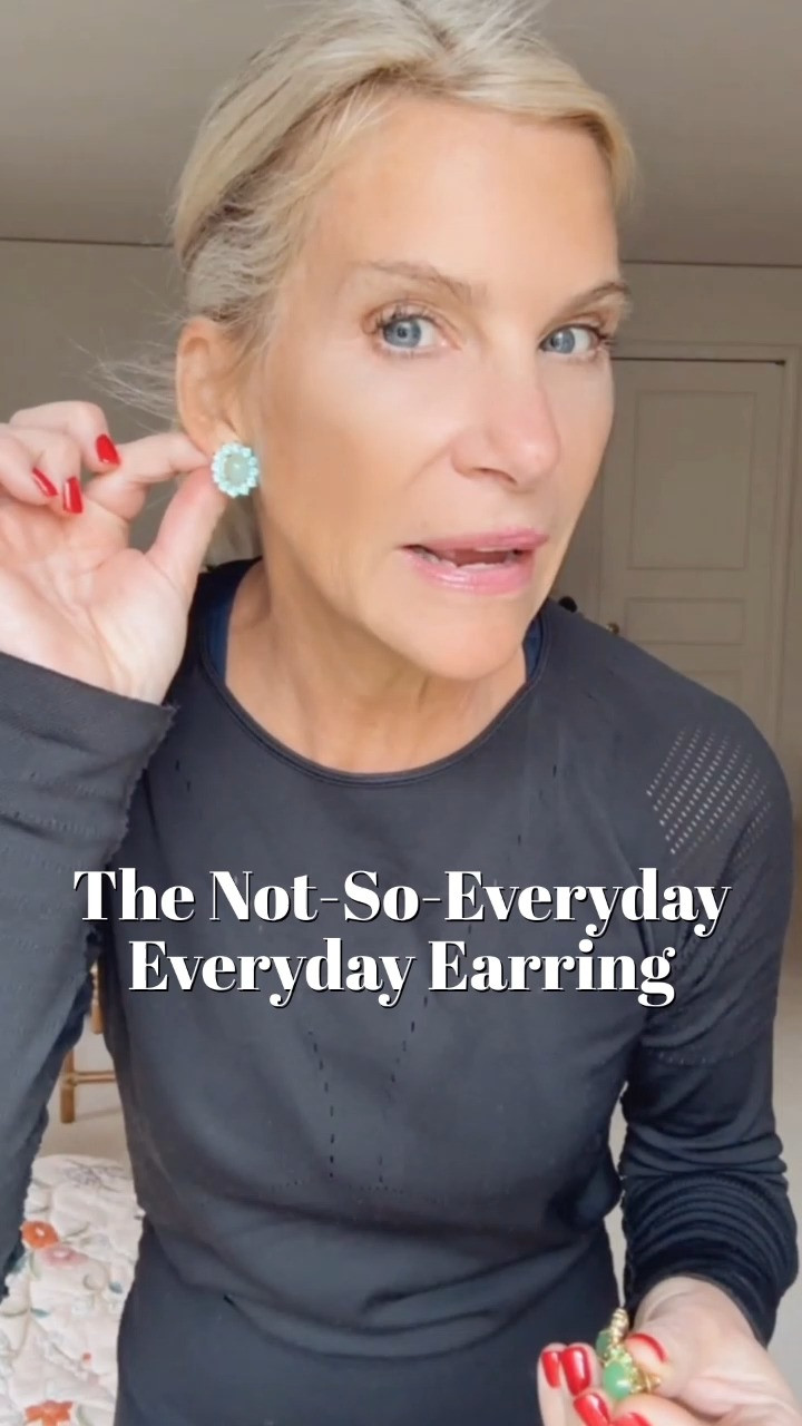 When an outfit feels a little boring, I just add a pop of color with my “everyday, not-so-everyday” earrings. They’re the pieces I get the most compliments on because they make everything look better.
Loren Hope is 30% off sitewide today for Black Friday. Code: GLAM30.

@lorenhope
#lorenhopepartner
 

 