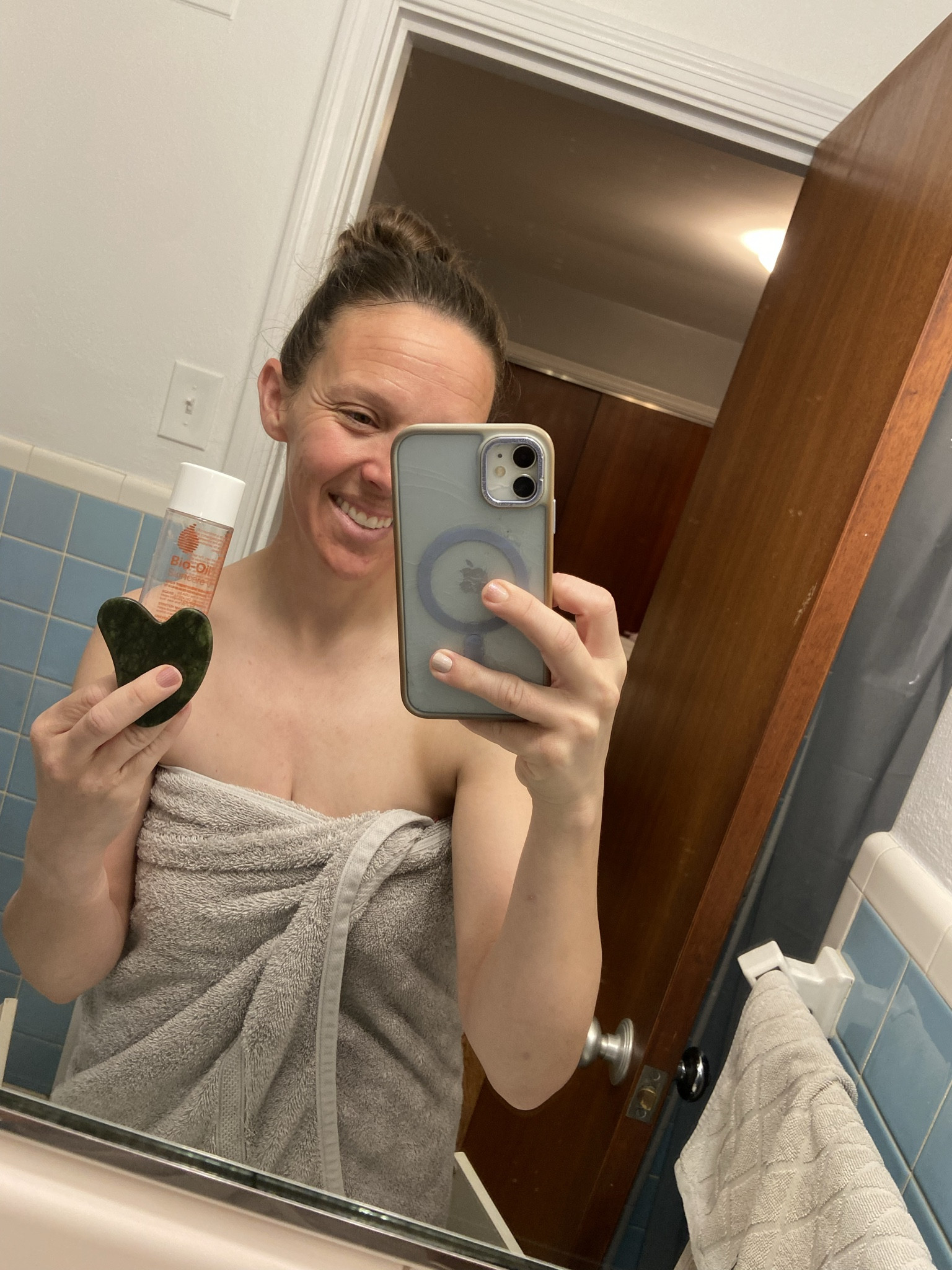 Skincare - I use these two everyone morning to help smooth my skin, reduce puffiness, and moisturize. I love my guasha and bio-oil. 


#skincare #puffiness #biooil #LTKdayinmylife #LTKgrwm #LTKmomlife #LTKmorningroutine #LTKselfcare #amazon @Target 

#LTKOver40 #LTKBeauty #LTKU