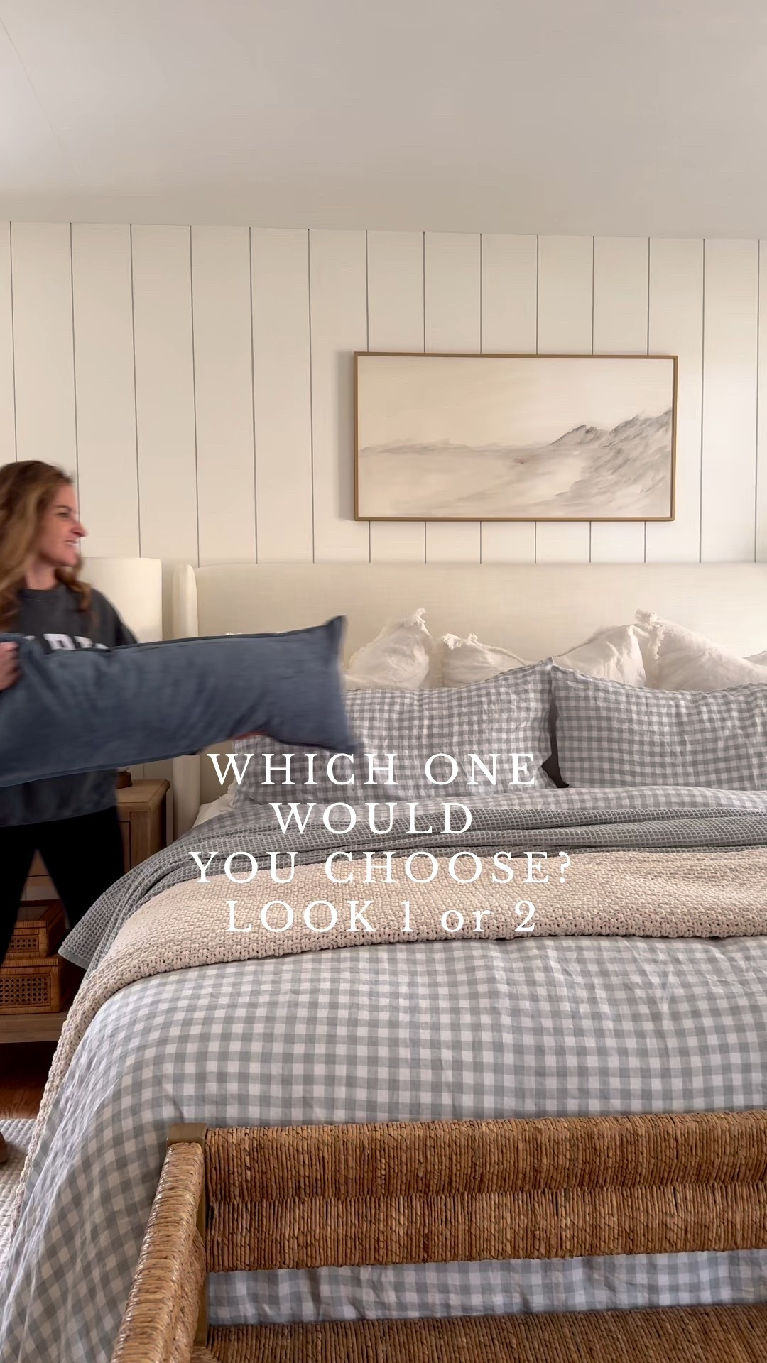 Coastal Bedroom Design

Home Home design  Modern home  Home decor  Bedroom design  Bedroom inspo  Bedroom finds  Bed Decor  

Upholstered bed, vintage bench, pottery barn bedding, wall art, nightstand 

#LTKHome