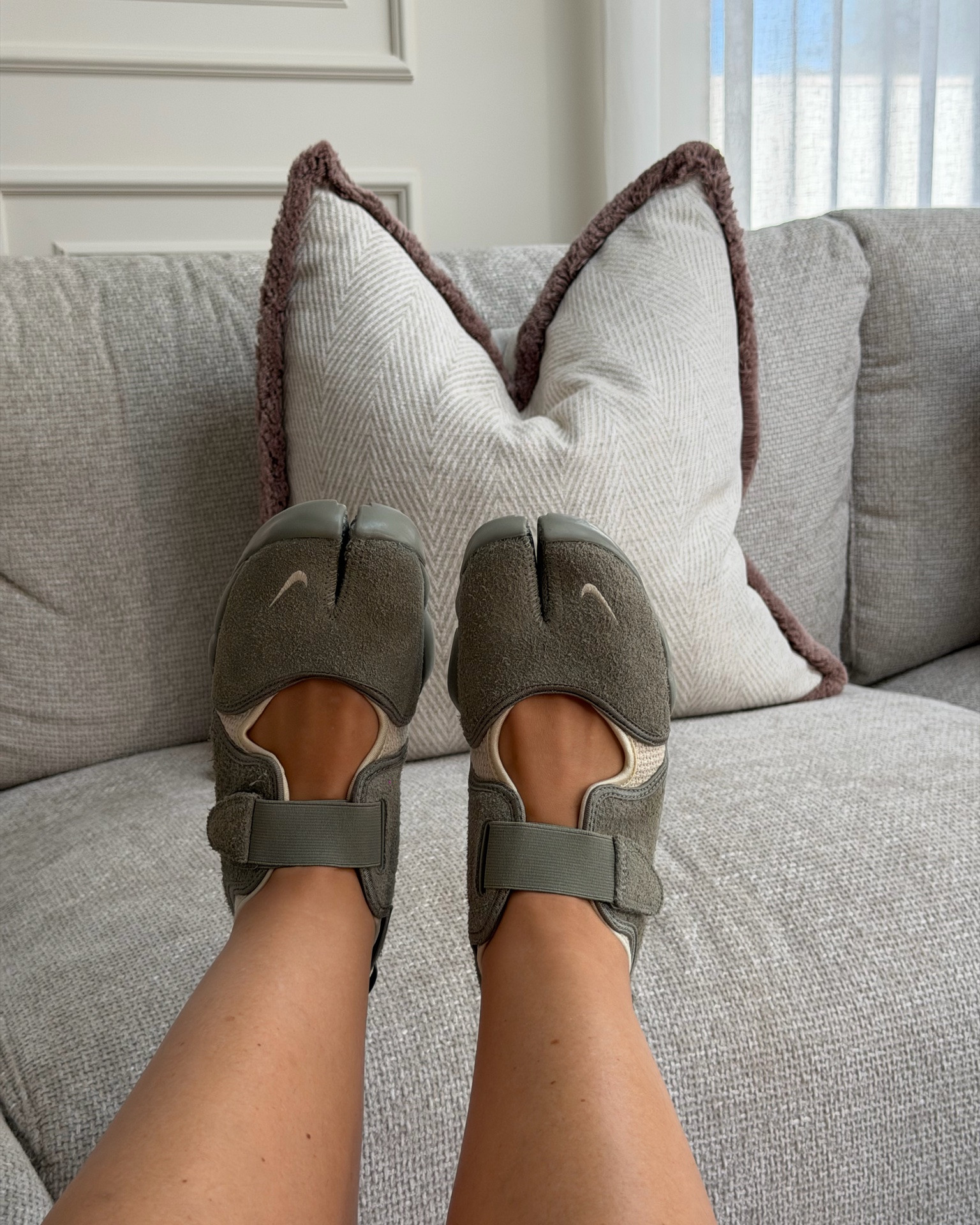The hooves have entered the building… 

Obsessed I got a 5.5 and sized up half a size! 😍😍

#LTKuk #LTKplussize #LTKpartywear