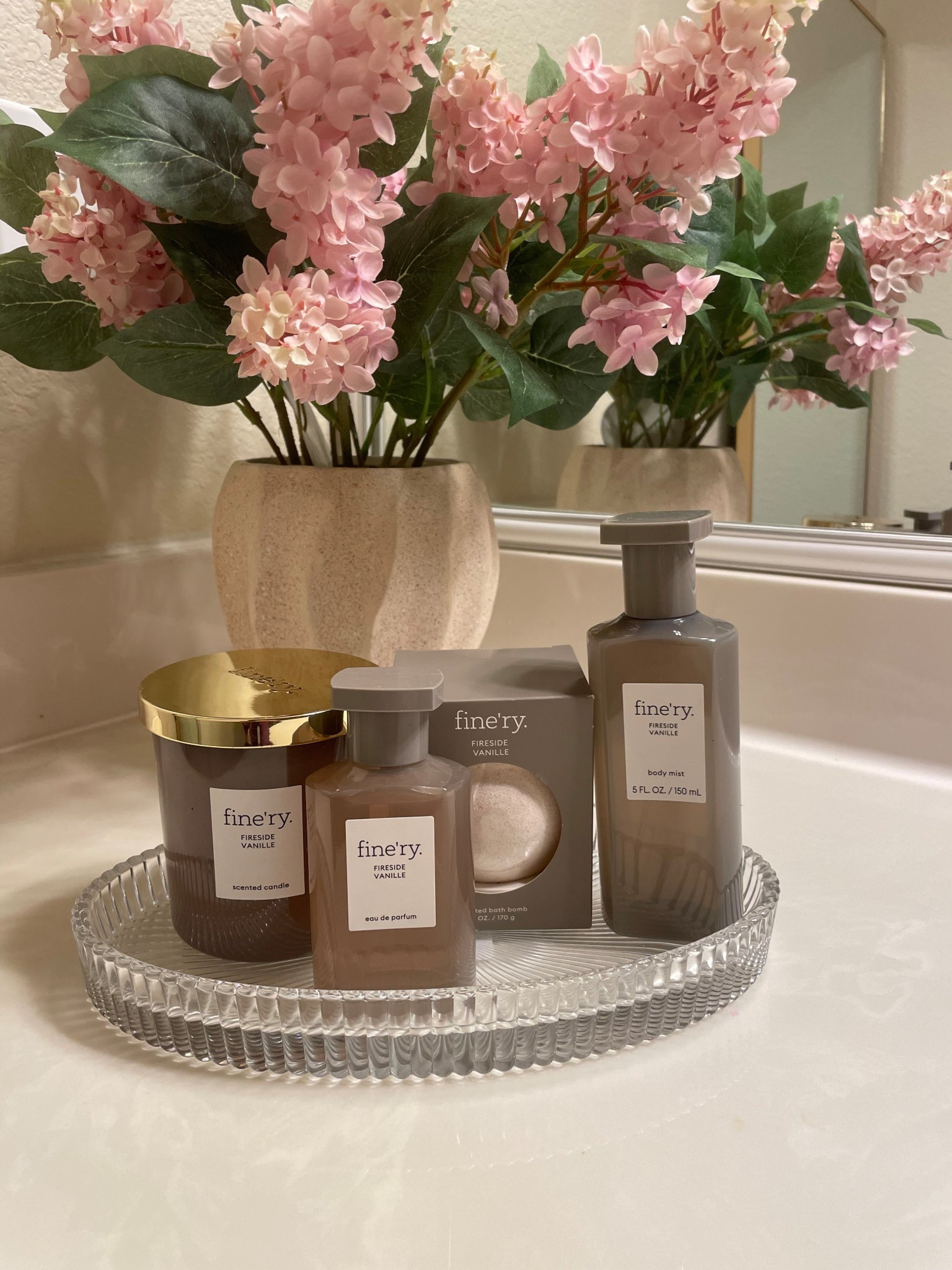 New cozy by the fire scents with hints of toasted vanilla, smoky vetiver, and cinnamon 

#LTKSeasonal #LTKFindsUnder50 #LTKBeauty