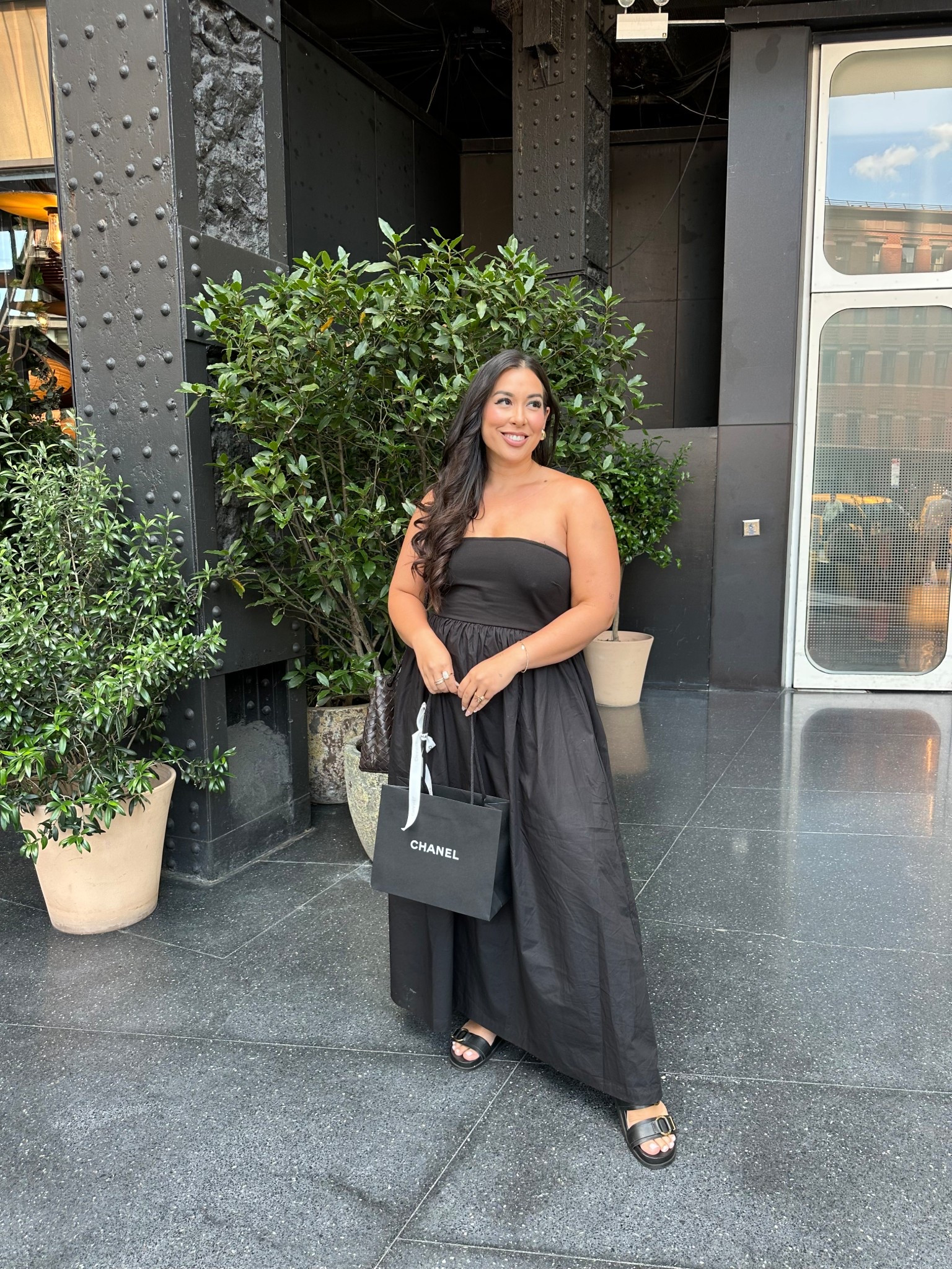 What I wore for a day of shopping in NYC!

Summer fashion, summer dress, midsize fashion, summer style, maxi dress, affordable fashion

#LTKFindsUnder50 #LTKMidsize #LTKStyleTip