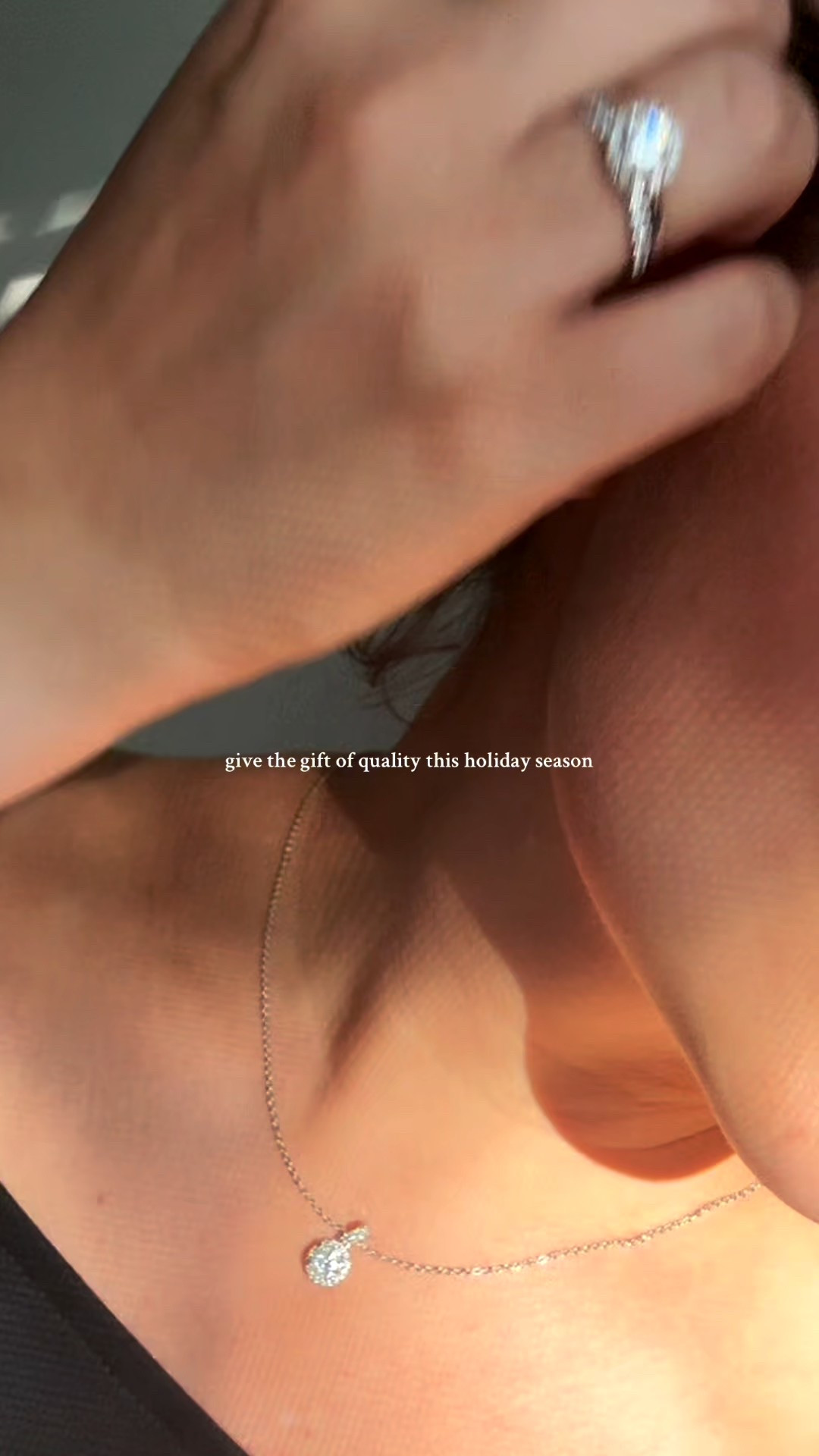 Give the gift of quality this holiday season 😍 linked my favorites from Angara! #holidaygifts #jewelry 