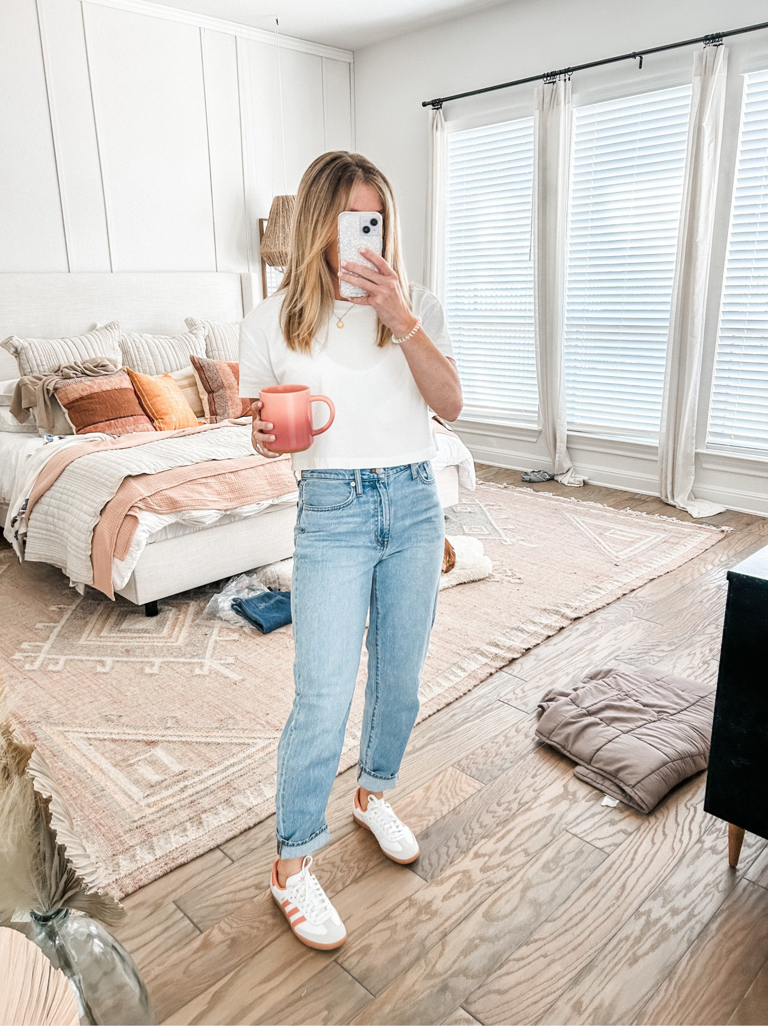 baggy tapered jeans - under $70! on sale. use code COOLDOWN

#LTKstyletip #LTKsalealert #LTKunder100