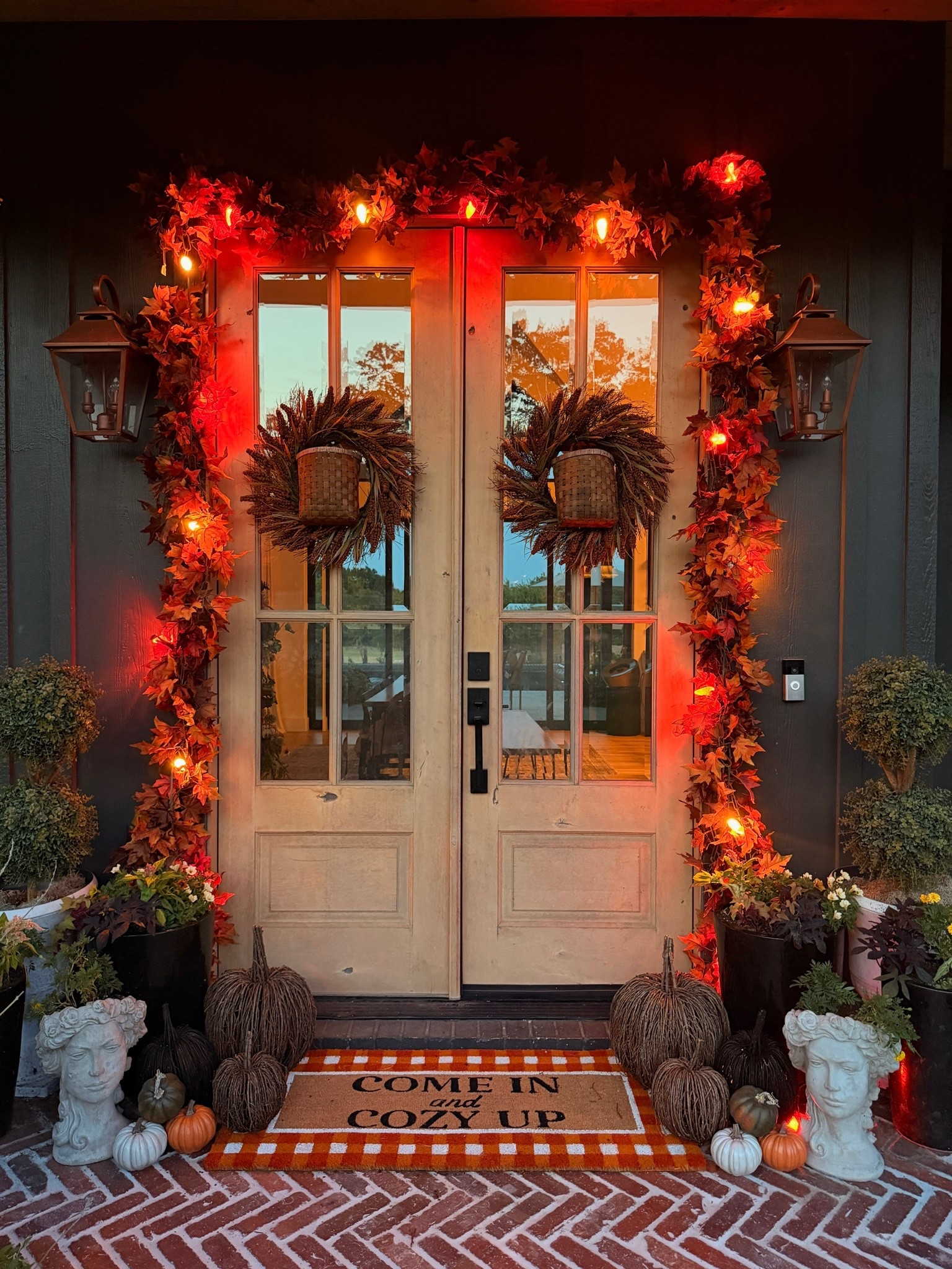 Fall front porch 🫶🏻🍁🍂

#LTKHome