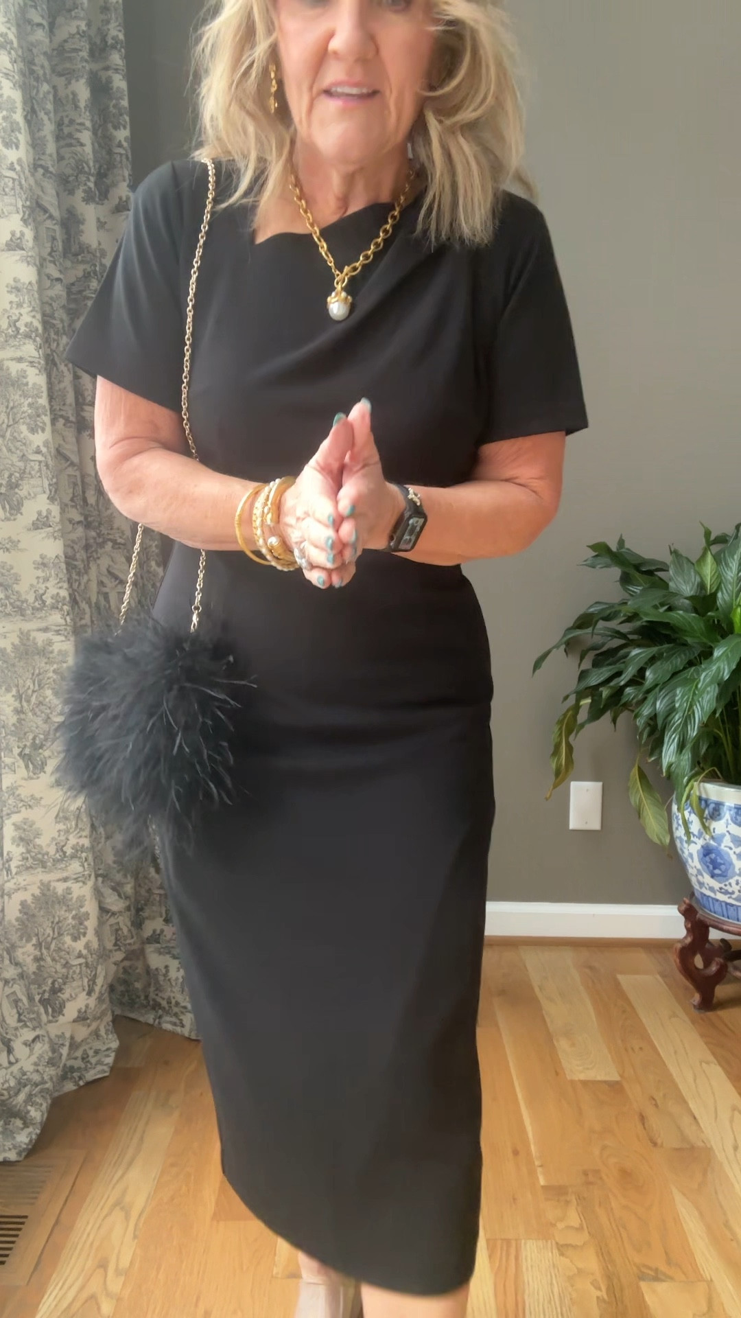 Little black dress under $100!!!

Wearing a size 8. 

I’ll link some shapewear too if you want it. Spanx 20% off code NANETTEXSPANX 

The shoes are highly recommended! Comfortable and leg lengthening 

Wedding guest dress little black dress LBD

#LTKFindsUnder100 #LTKWedding #LTKOver40