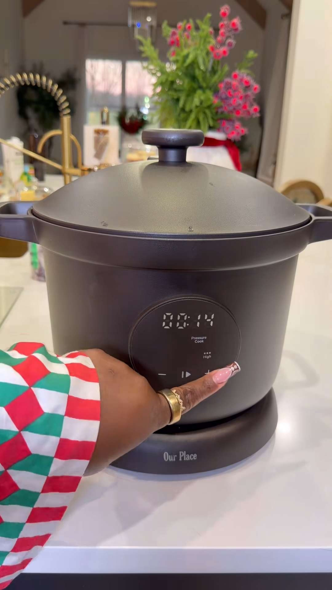 What do you call this dish where you’re from? We call it bully beef & rice in Jamaica 🇯🇲 Mondays are for quick and easy meal ideas in this house!
#Recipe #clean #Cleaning #cleanhome #cooking 

 #LTKdayinmylife #LTKfoodie #LTKFindsUnder100