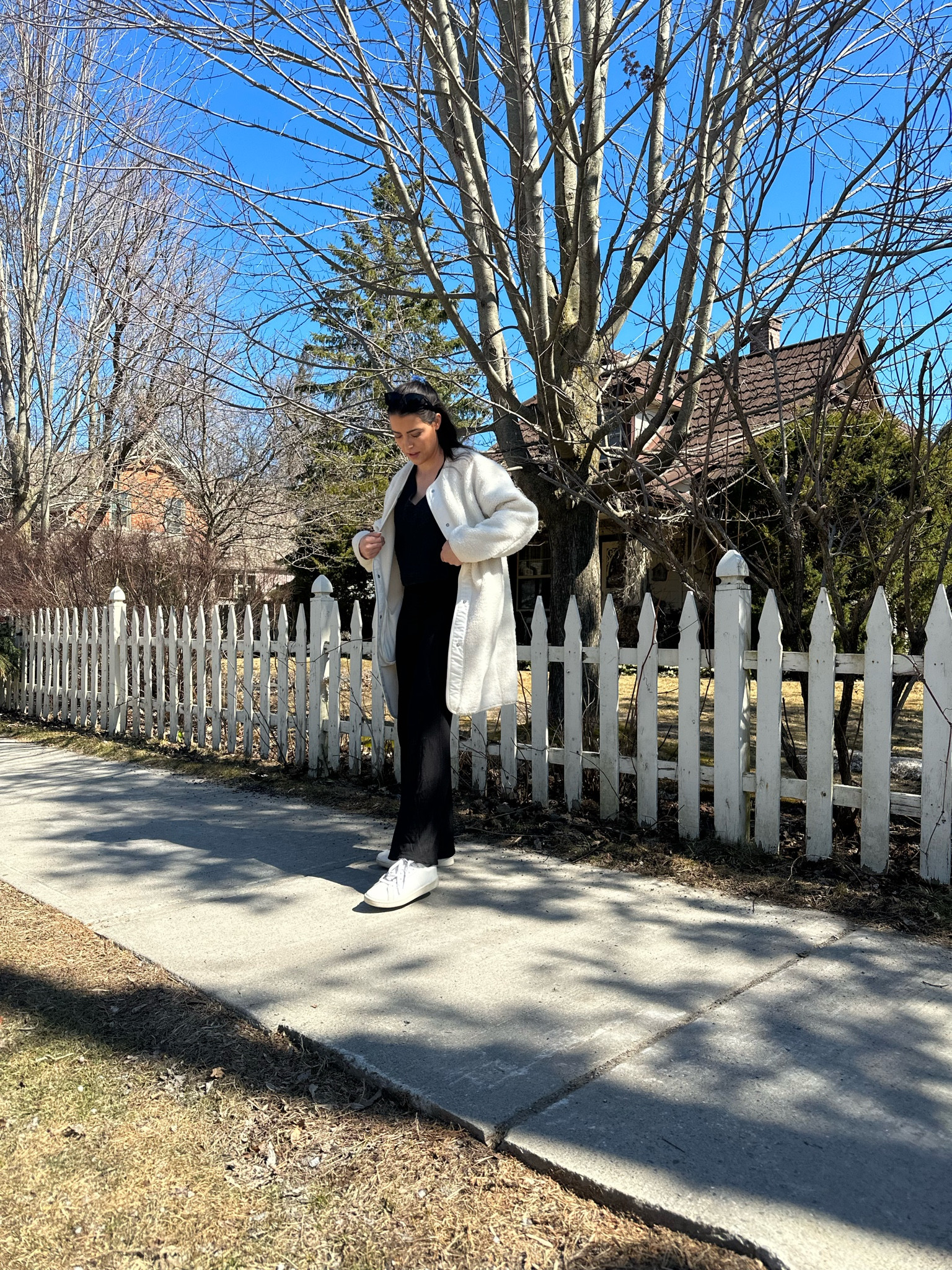 This comfy outfit also doubles as a great travel outfit  

#LTKtravel #LTKSeasonal #LTKstyletip