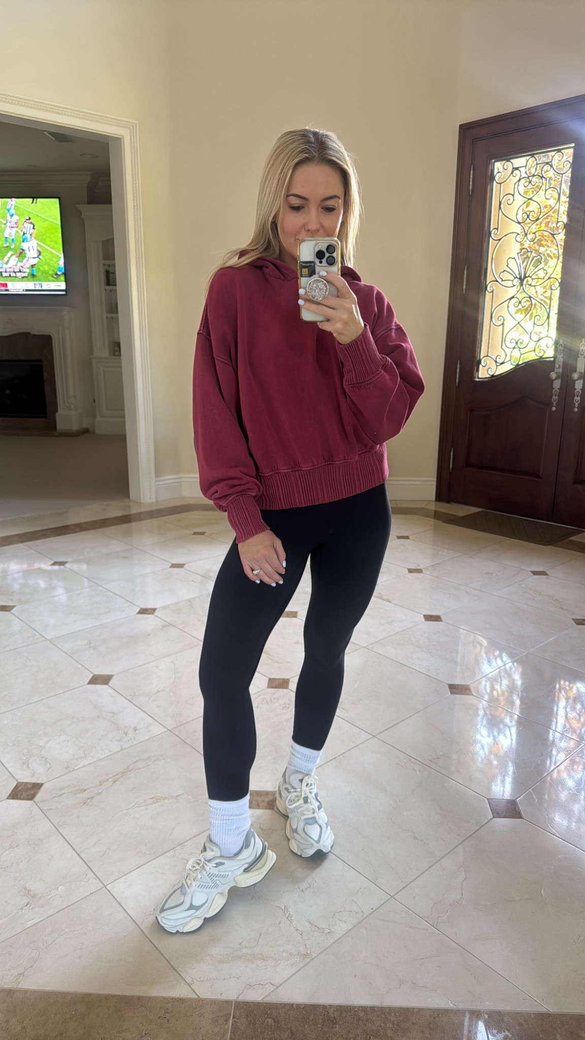 Comfy sneakers with a little lift 🤍