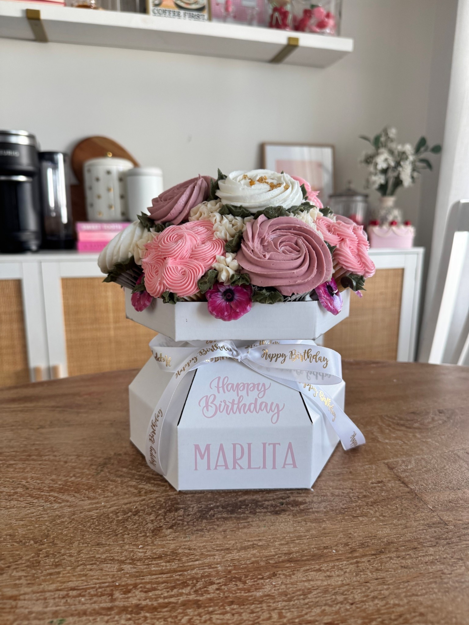 Viral Cupcake Bouquett