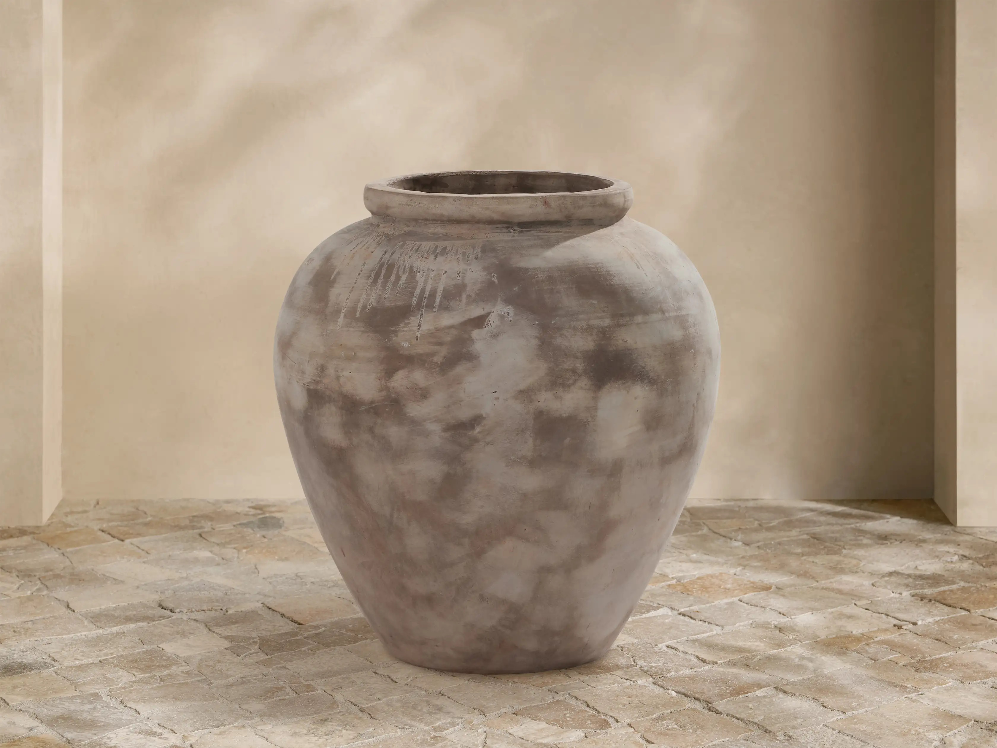 Olivio Outdoor Planter | Arhaus